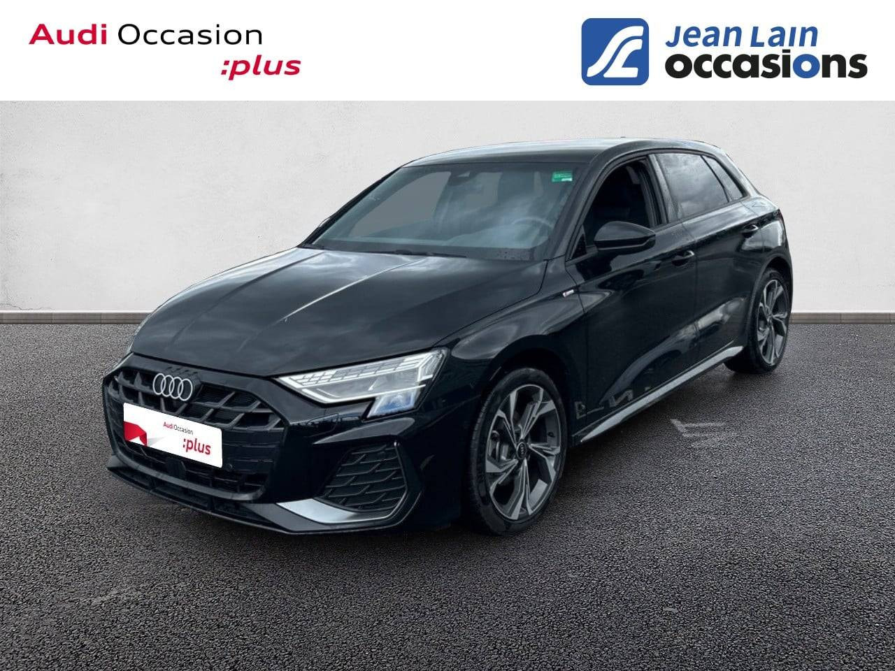 Vente en ligne AUDI A3 SPORTBACK A3 Sportback TFSI Mild Hybrid 150 S tronic 7 S line de 2025 au prix de 36 990 €