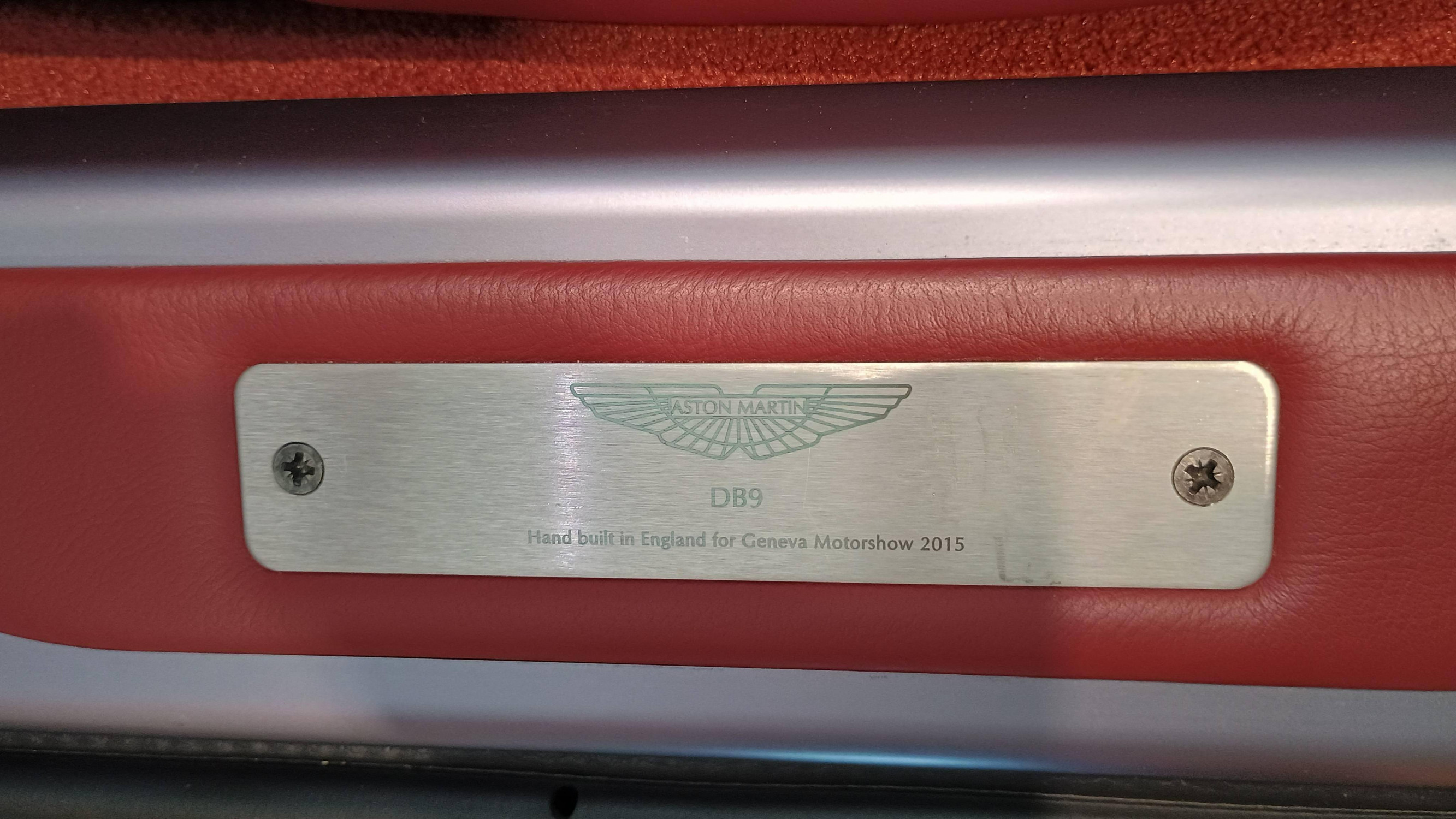 Vente en ligne Aston Martin DB9 DB9 au prix de 99 990 €