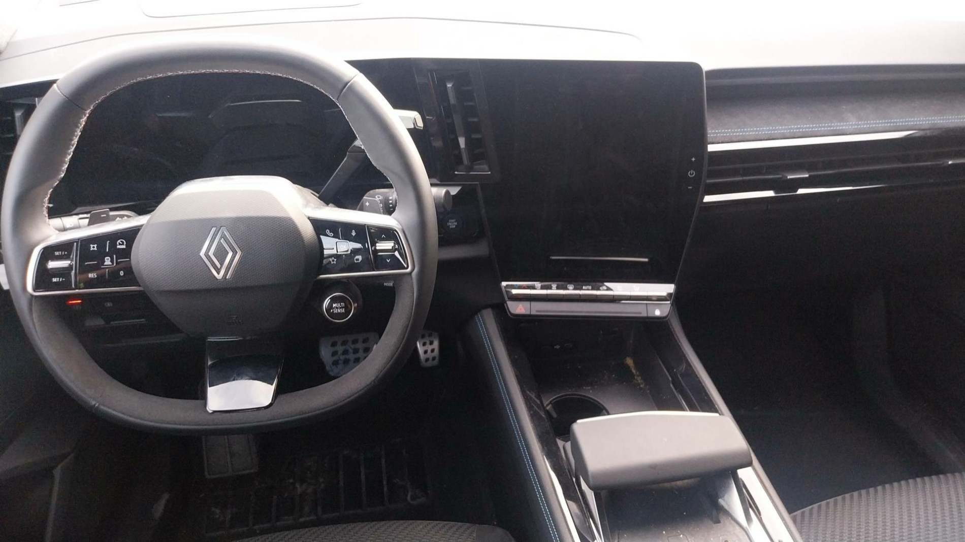 Vente en ligne Renault Espace Espace E-Tech full hybrid 200 GSR2 au prix de 36 991 €