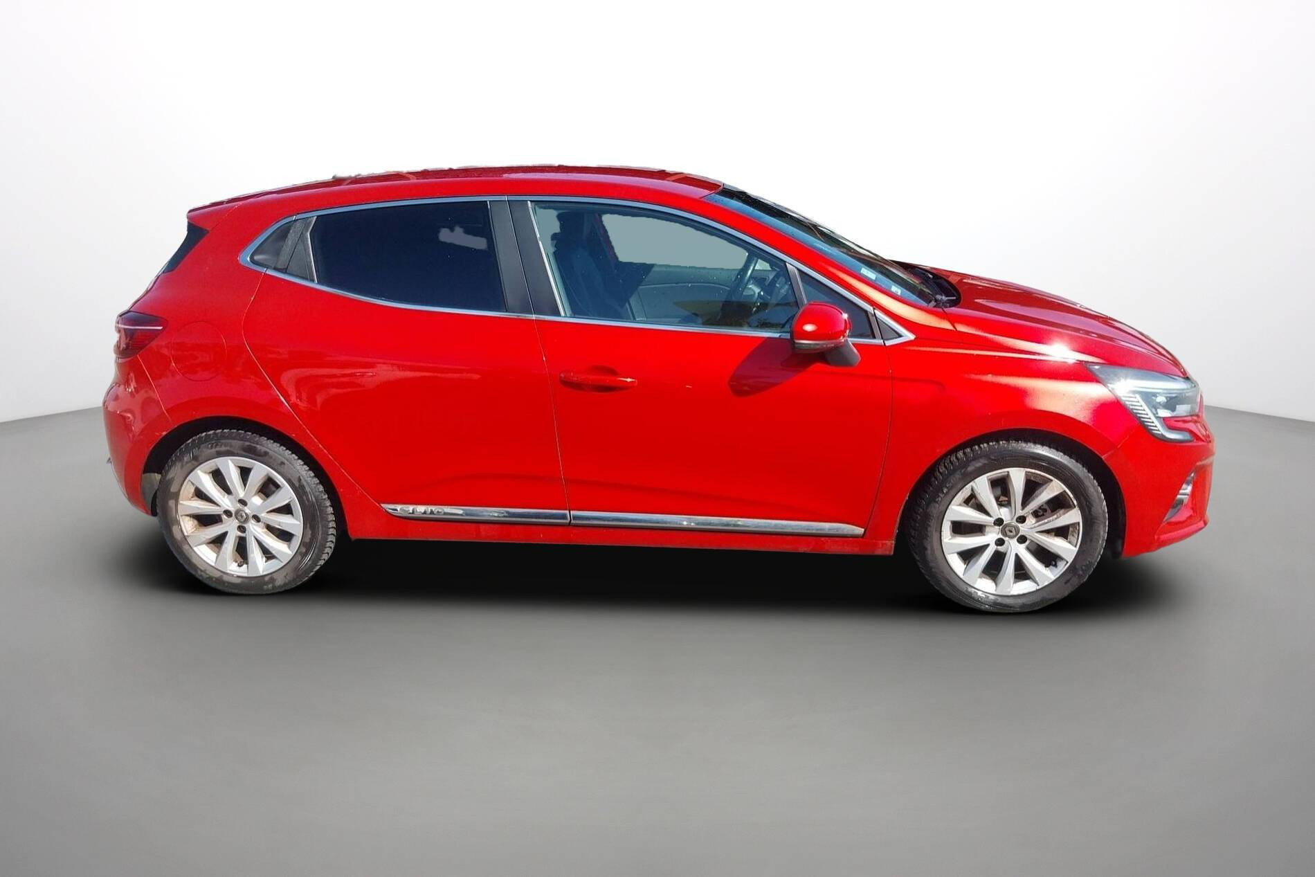 Vente en ligne Renault Clio 5 Clio Blue dCi 115 au prix de 13 990 €