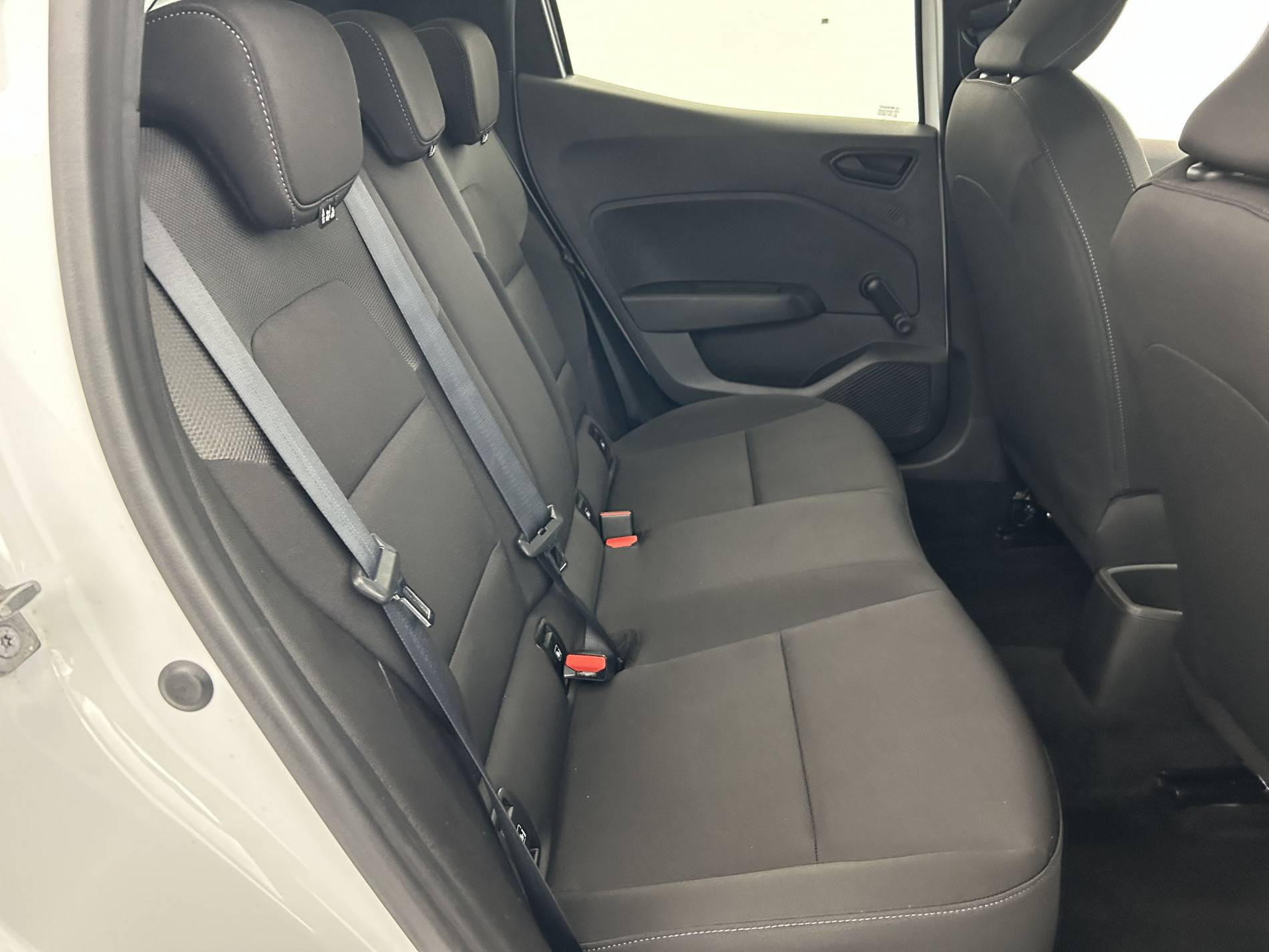 Vente en ligne Renault Clio 5 Clio SCe 65 au prix de 12 990 €