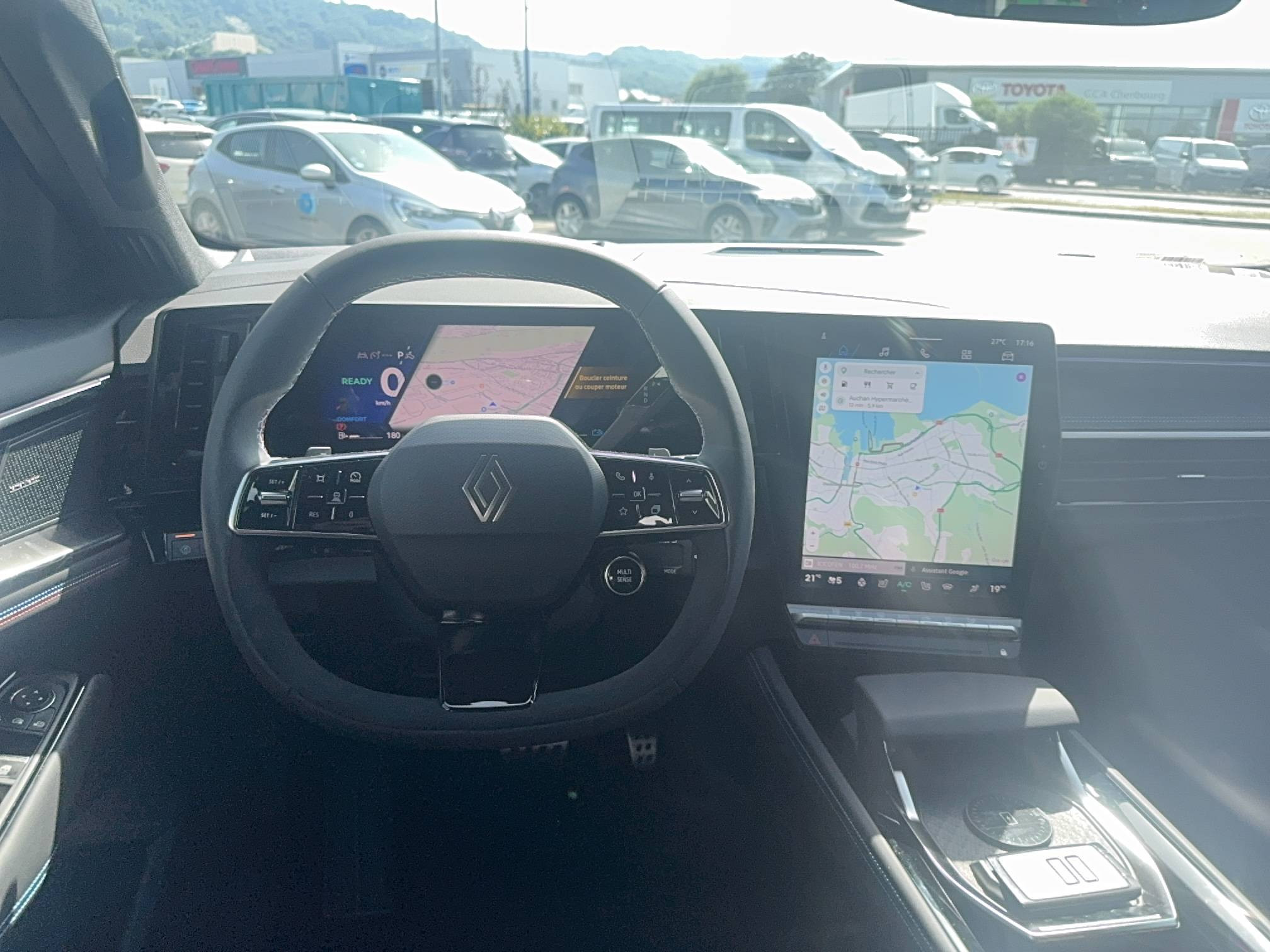 Vente en ligne Renault Rafale  E-Tech full hybrid 200 ch au prix de 53 000 €
