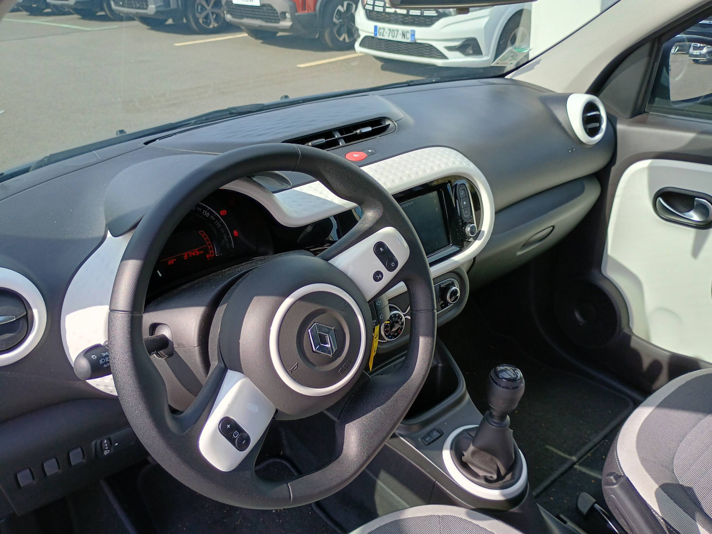 Vente en ligne Renault Twingo 3  SCe 65 au prix de 13 700 €