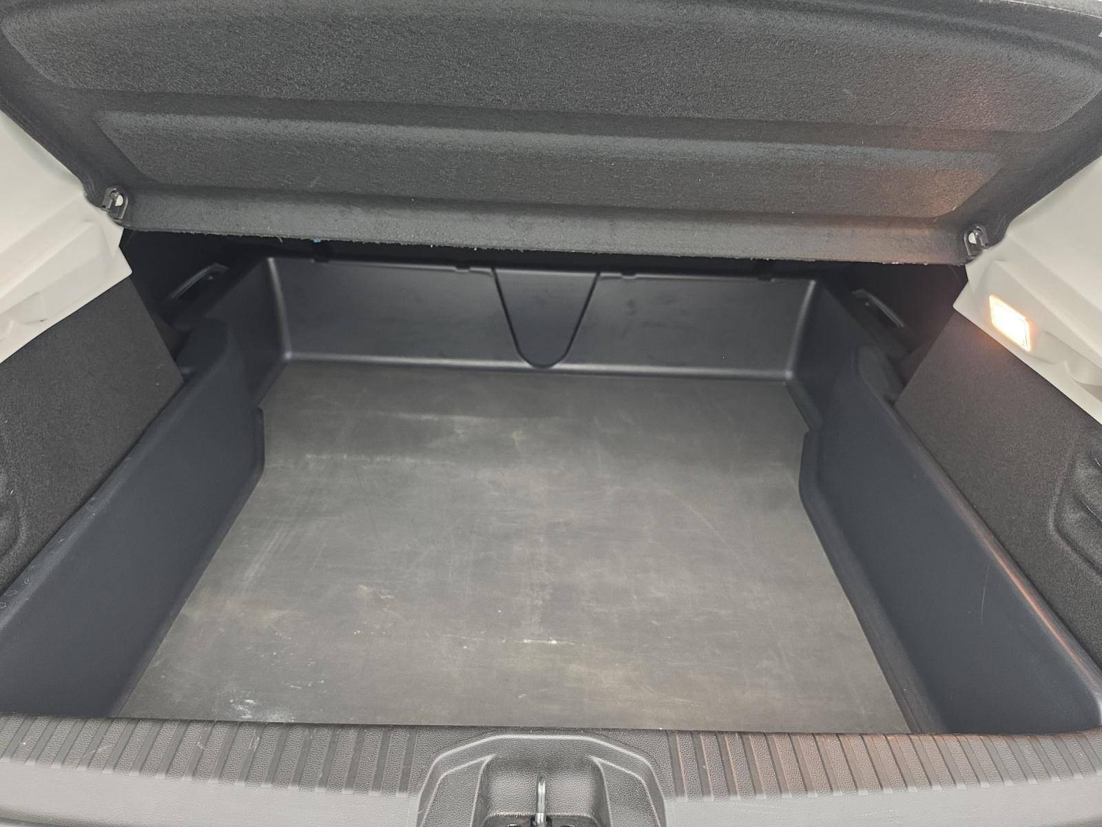Vente en ligne Renault Clio 5 CLIO SOCIETE BLUE DCI 100 au prix de 13 990 €
