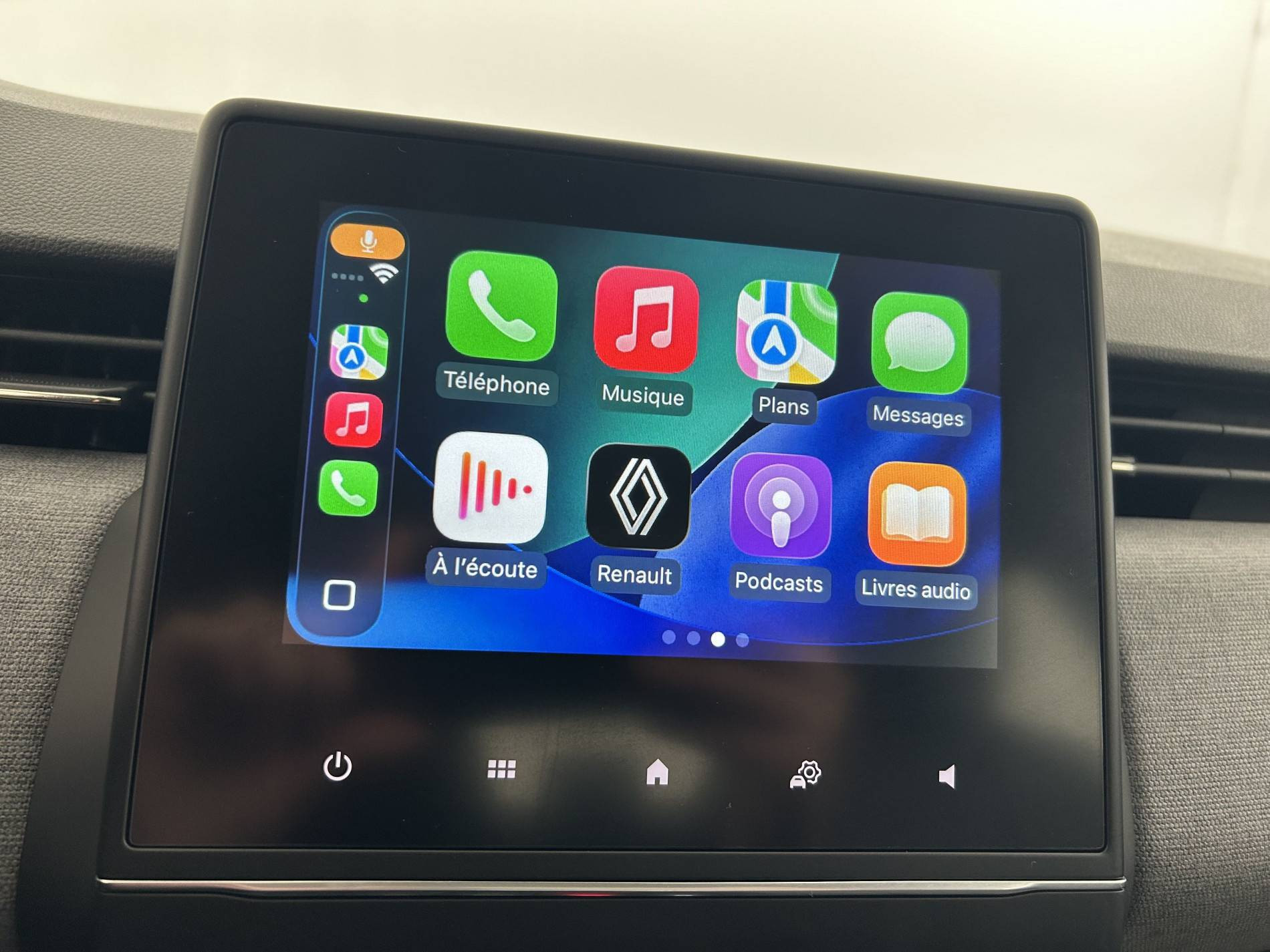 Vente en ligne Renault Clio 5 Clio E-Tech full hybrid 145 ch GSR2 au prix de 18 990 €