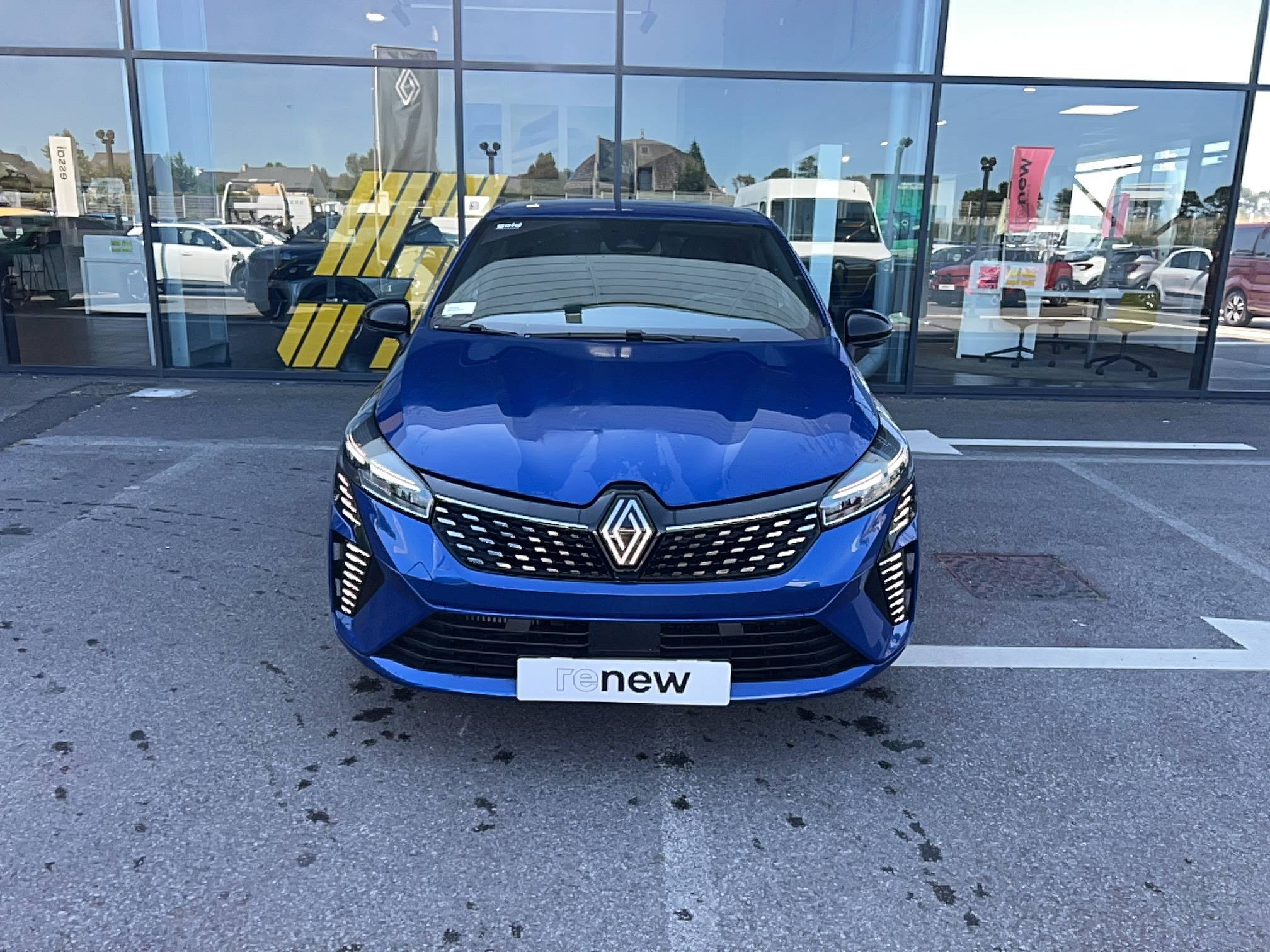 Vente en ligne Renault Clio 5 Clio TCe 90 au prix de 15 490 €