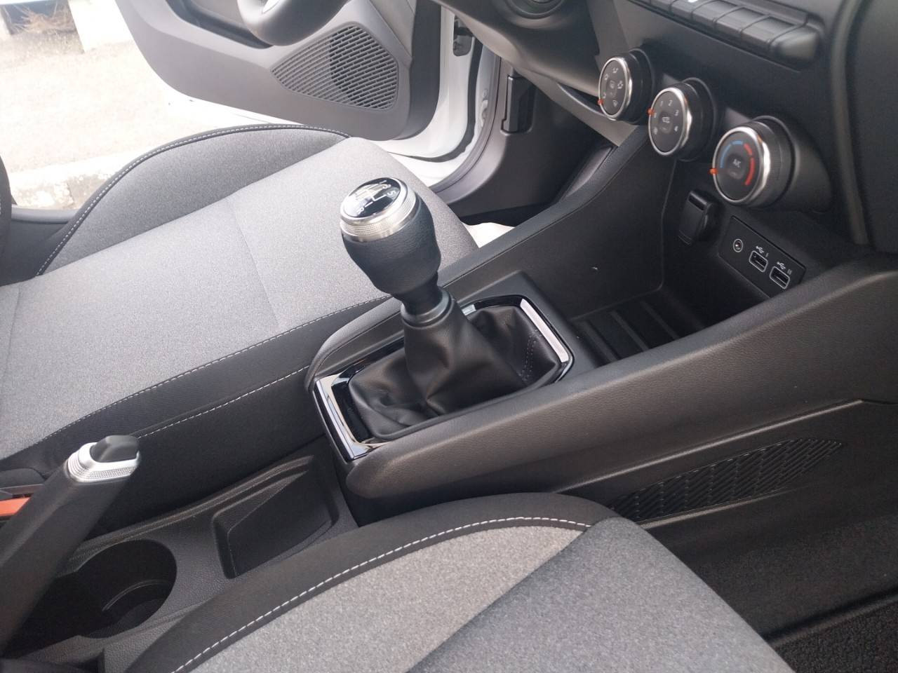 Vente en ligne Renault Clio 5 Clio SCe 65 ch GSR2 au prix de 14 990 €