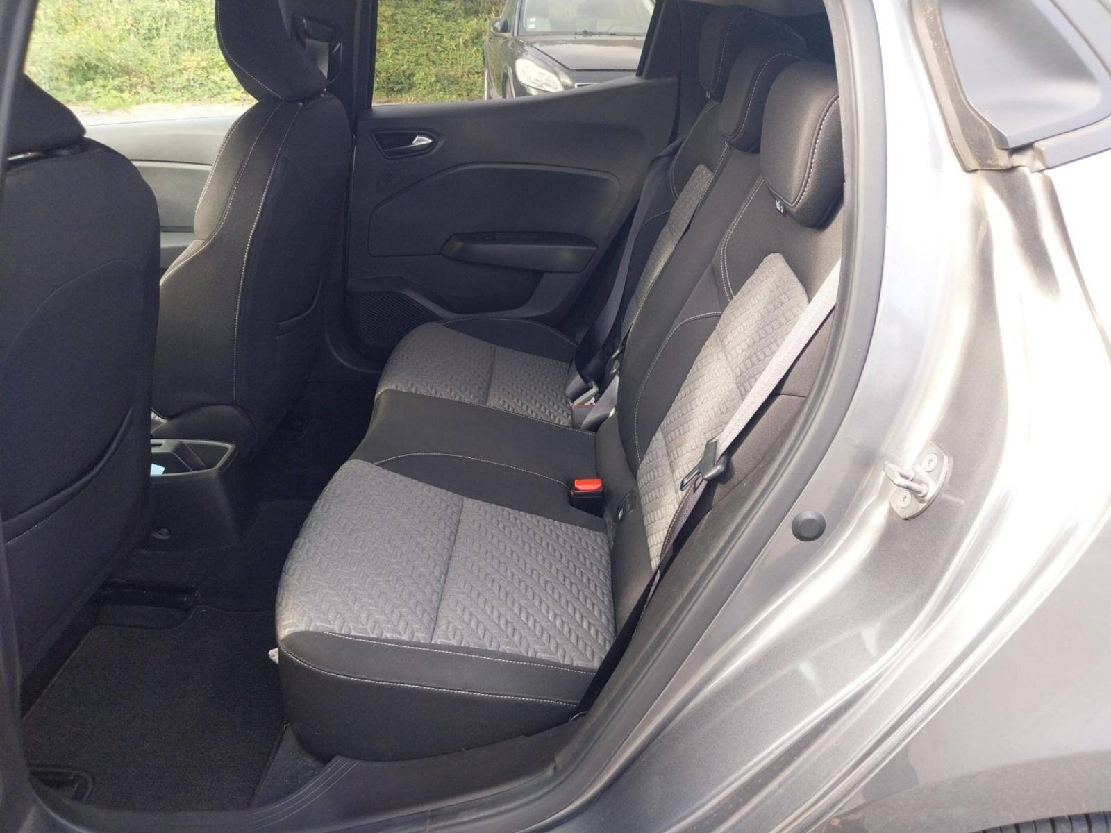 Vente en ligne Renault Clio 5 Clio TCe 90 au prix de 13 990 €