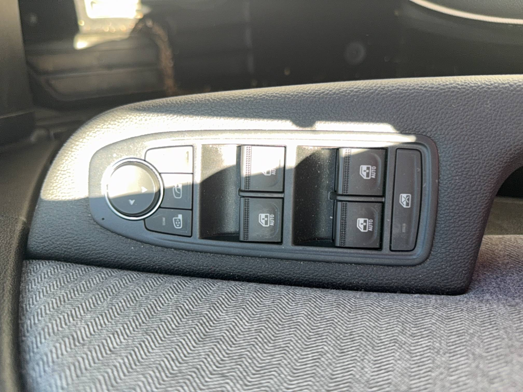 Vente en ligne Renault Clio 5 Clio E-Tech full hybrid 145 ch GSR2 au prix de 21 490 €