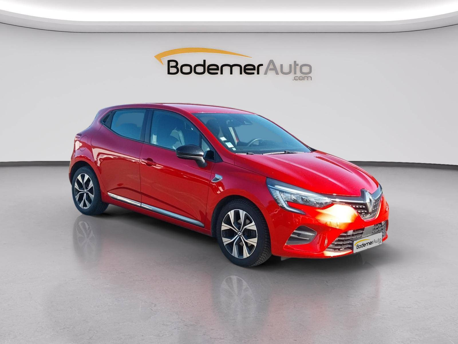 Vente en ligne Renault Clio 5 Clio TCe 90 - 21N au prix de 13 390 €