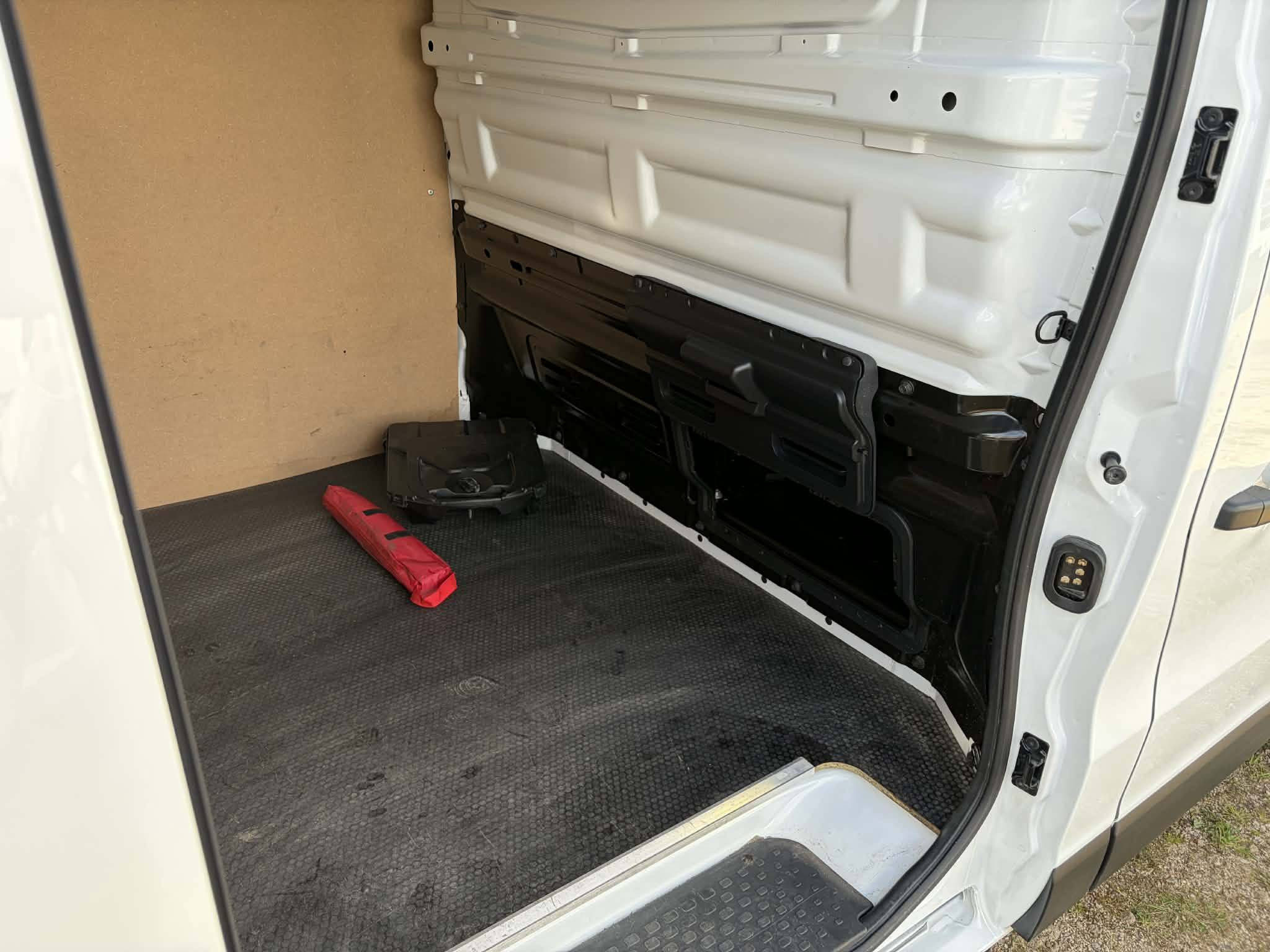 Vente en ligne Renault Kangoo Van  BLUE DCI 95 au prix de 17 890 €