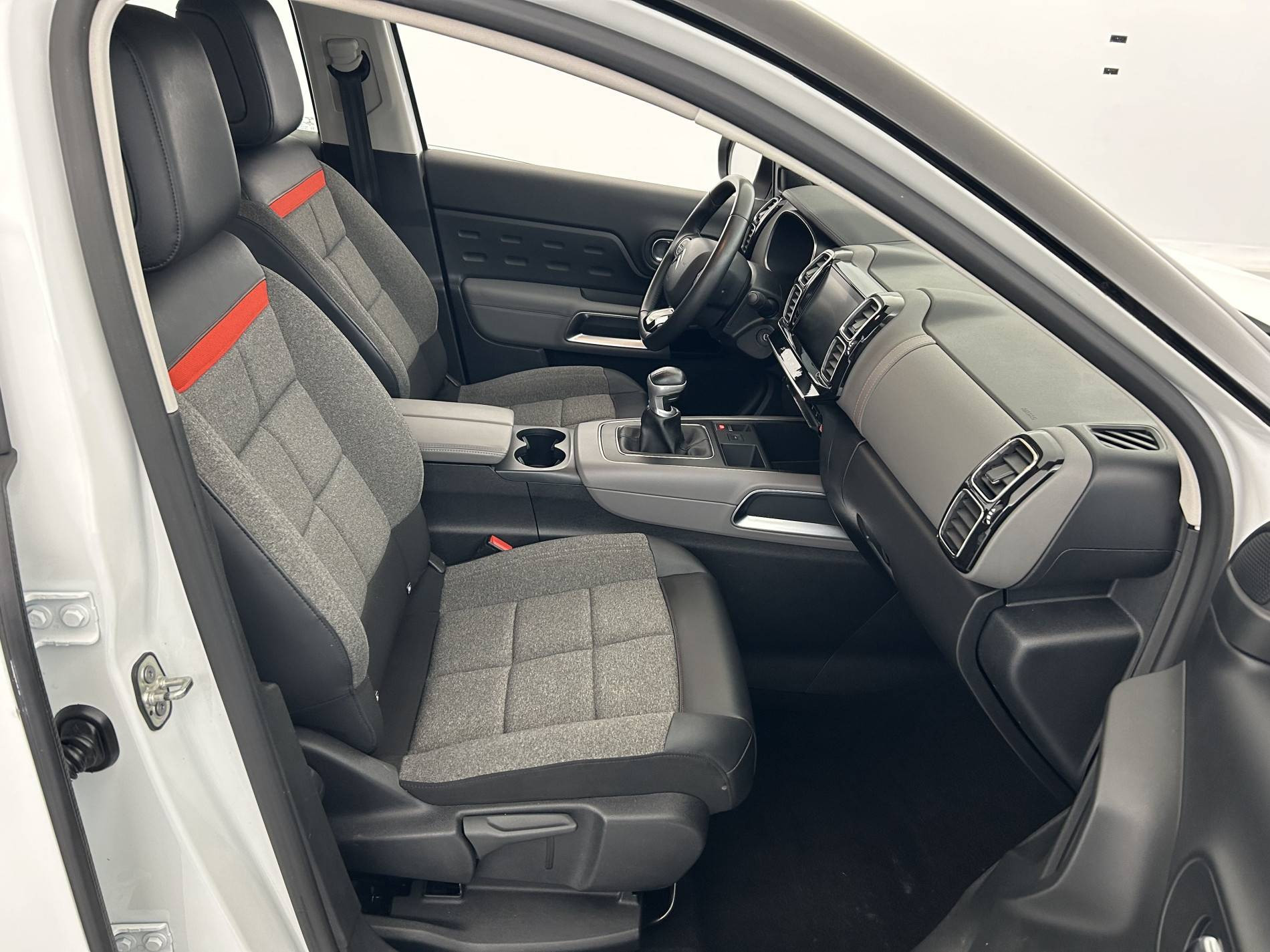 Vente en ligne Citroën C5 Aircross C5 Aircross BlueHDi 130 S&S BVM6 au prix de 12 890 €