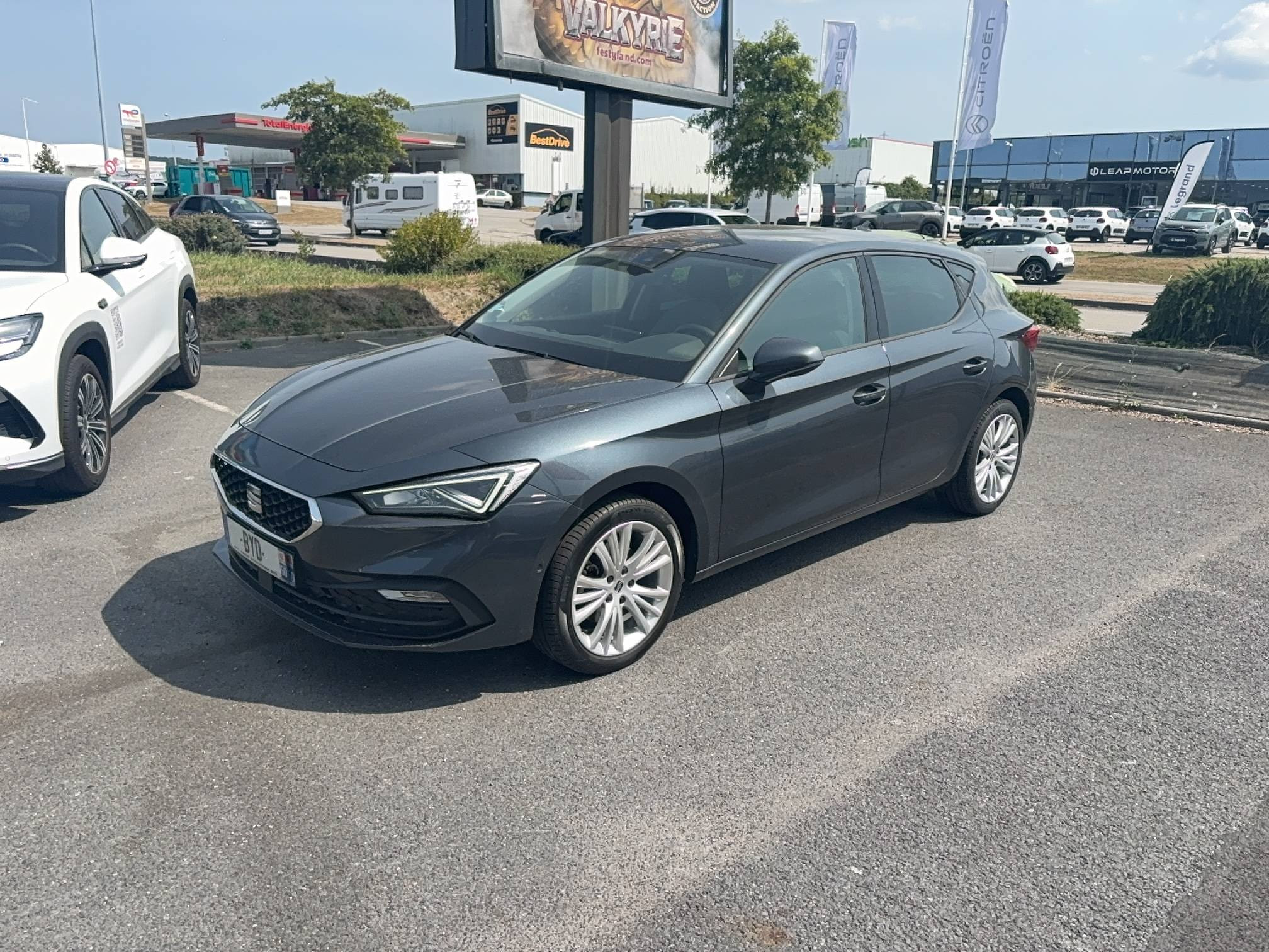 Seat Leon Sportstourer  1.0 TSI 110 BVM6 occasion de 2021 en vente à Cherbourg