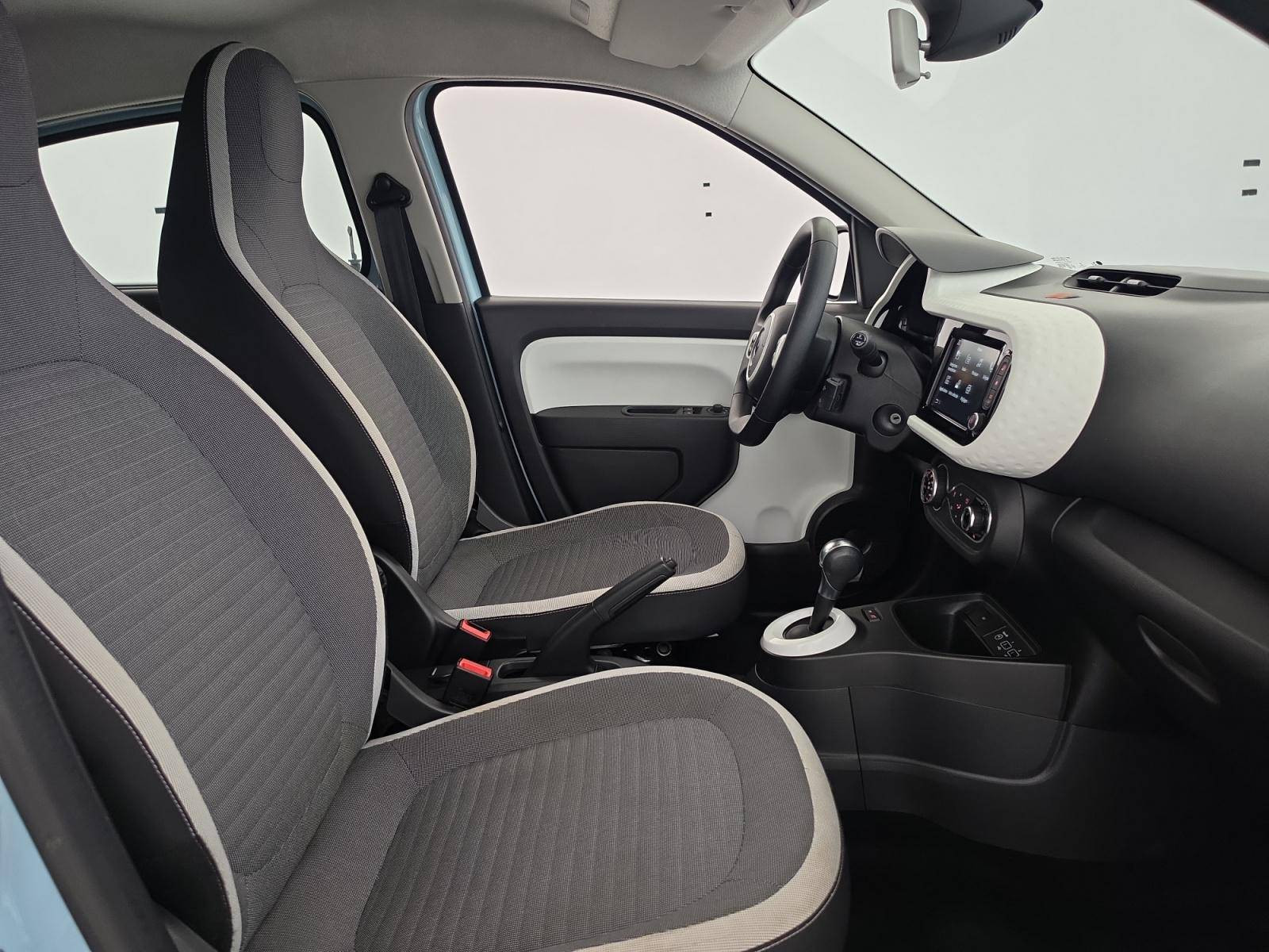 Vente en ligne Renault Twingo Electrique Twingo III E-Tech au prix de 12 990 €