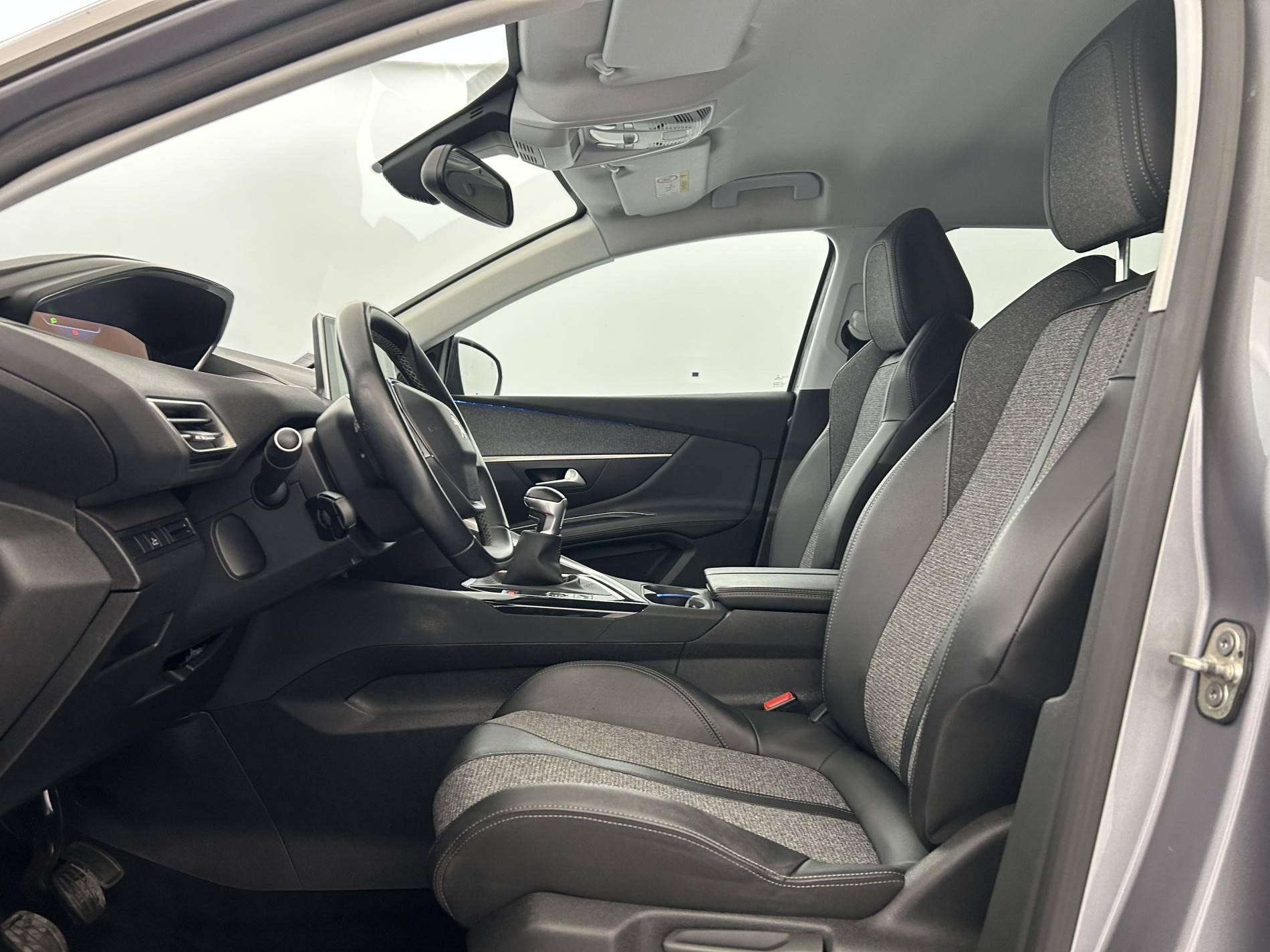 Vente en ligne Peugeot 3008 3008 BlueHDi 130ch S&S BVM6 au prix de 15 290 €