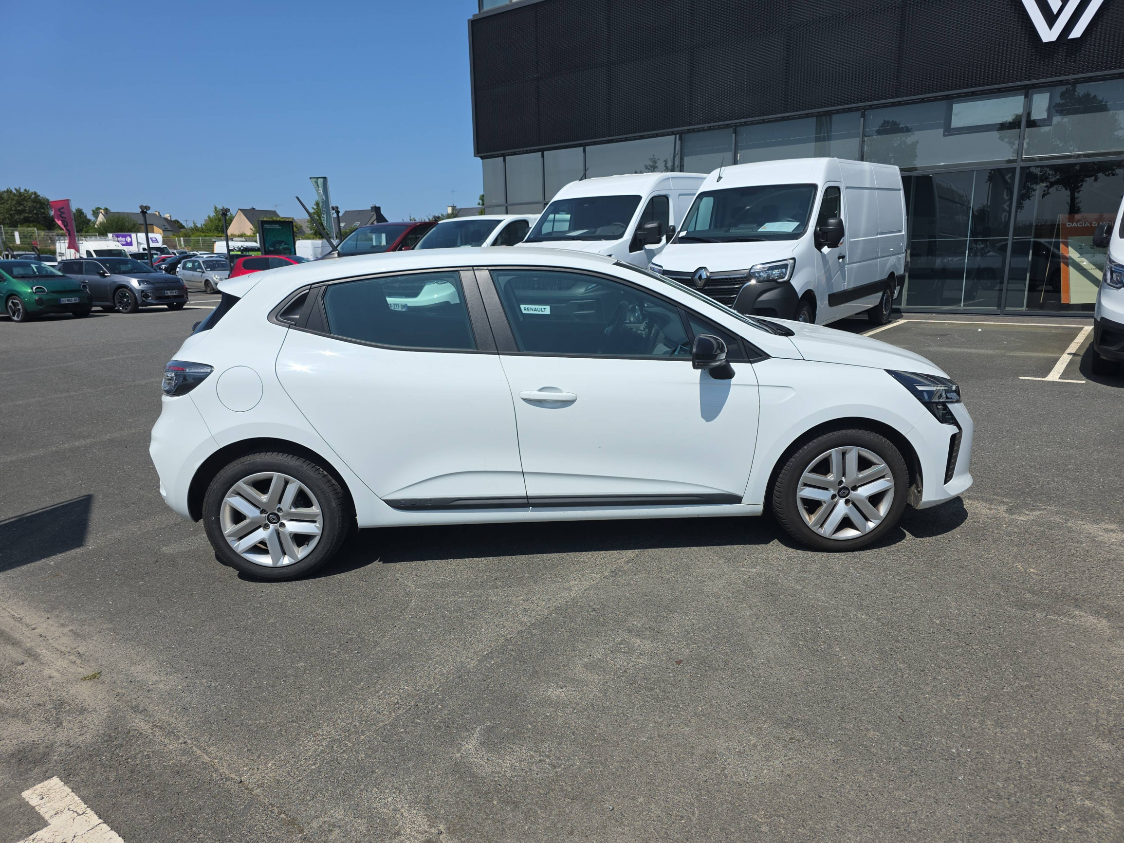 Vente en ligne Renault Clio 5 Clio TCe 90 ch GSR2 au prix de 15 990 €