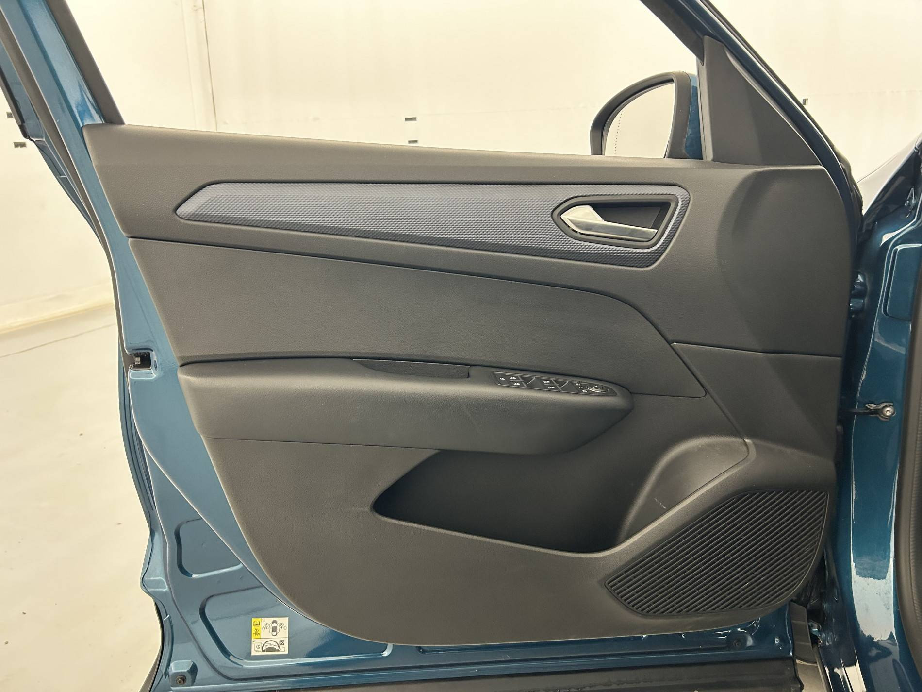Vente en ligne Renault Arkana  E-Tech hybride 145 - 22 au prix de 18 790 €