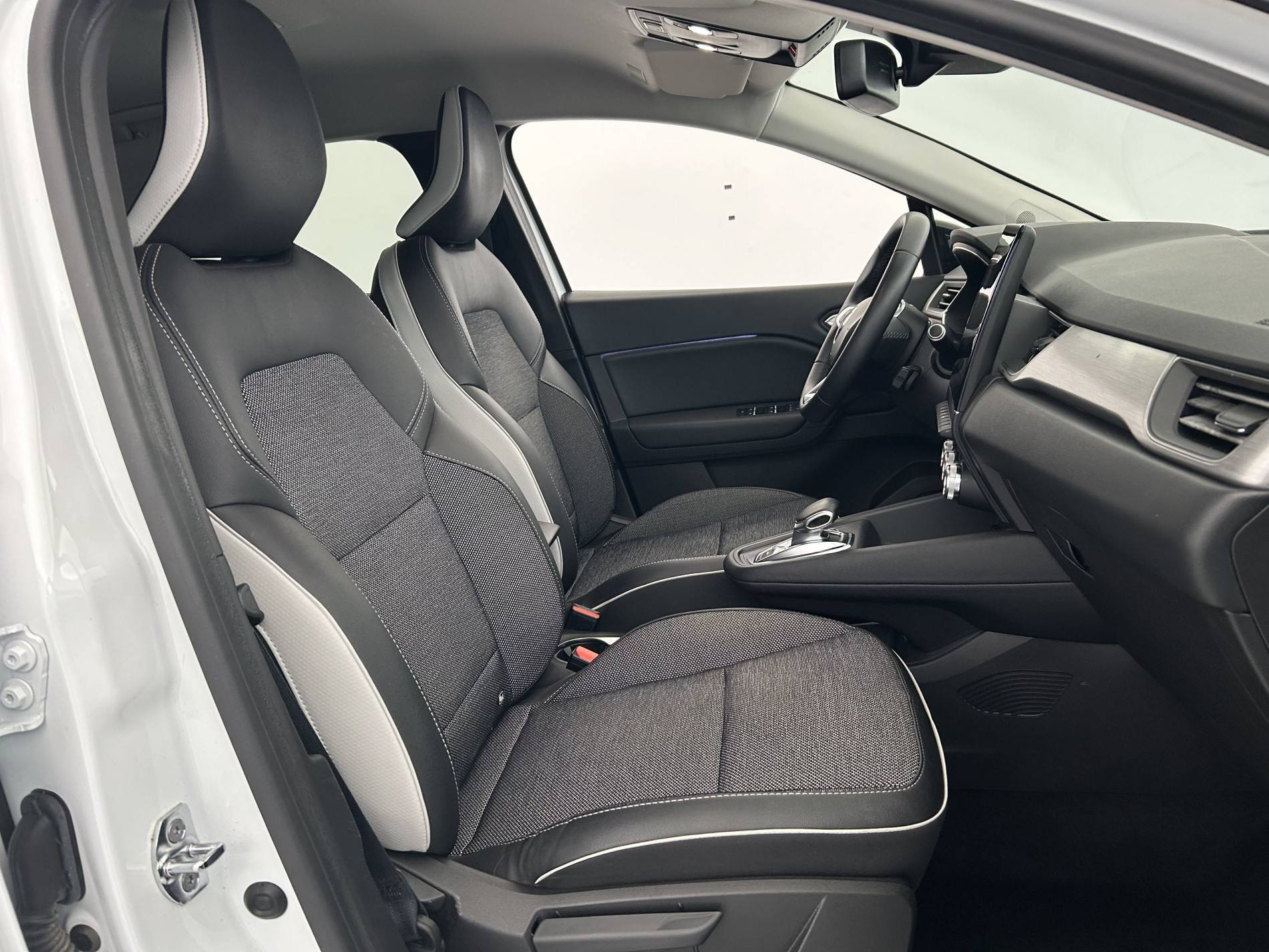 Vente en ligne Renault Captur  E-Tech Plug-in 160 au prix de 16 491 €