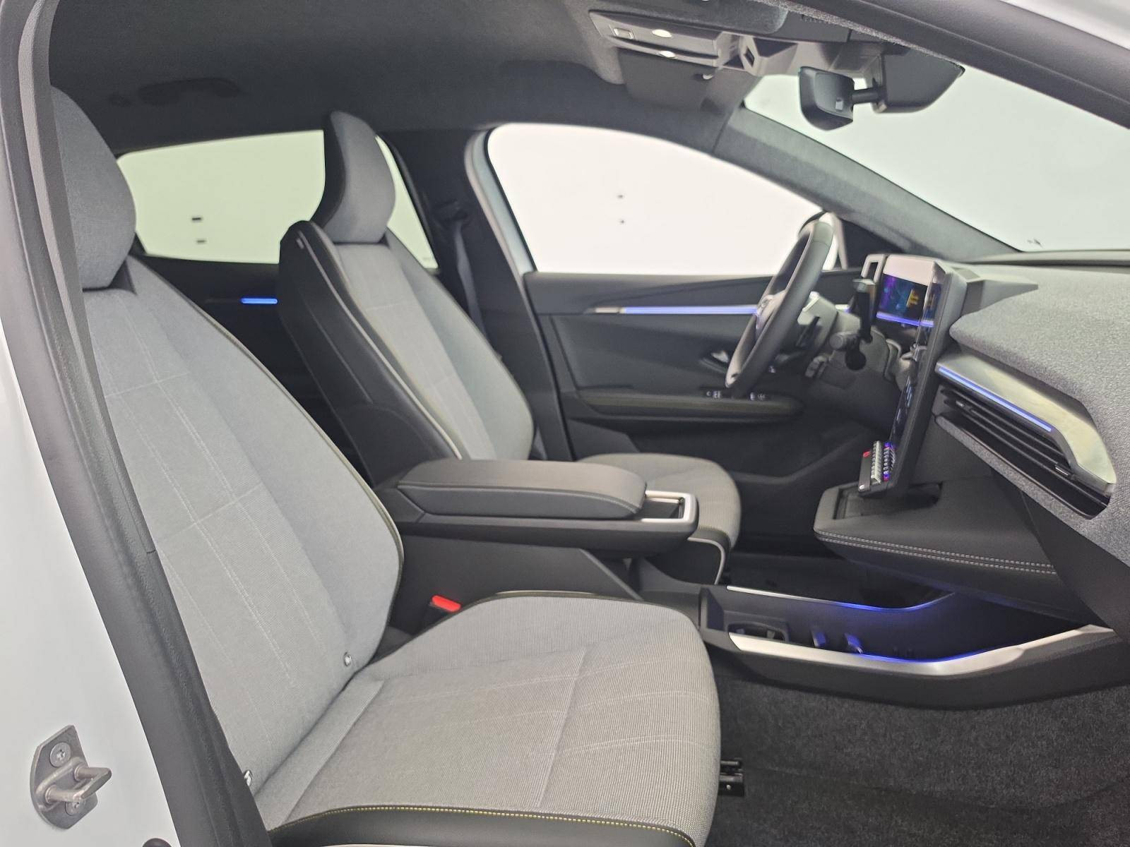 Vente en ligne Renault Scenic E-Tech Scenic E-Tech électrique 220 ch grande autonomie au prix de 32 000 €