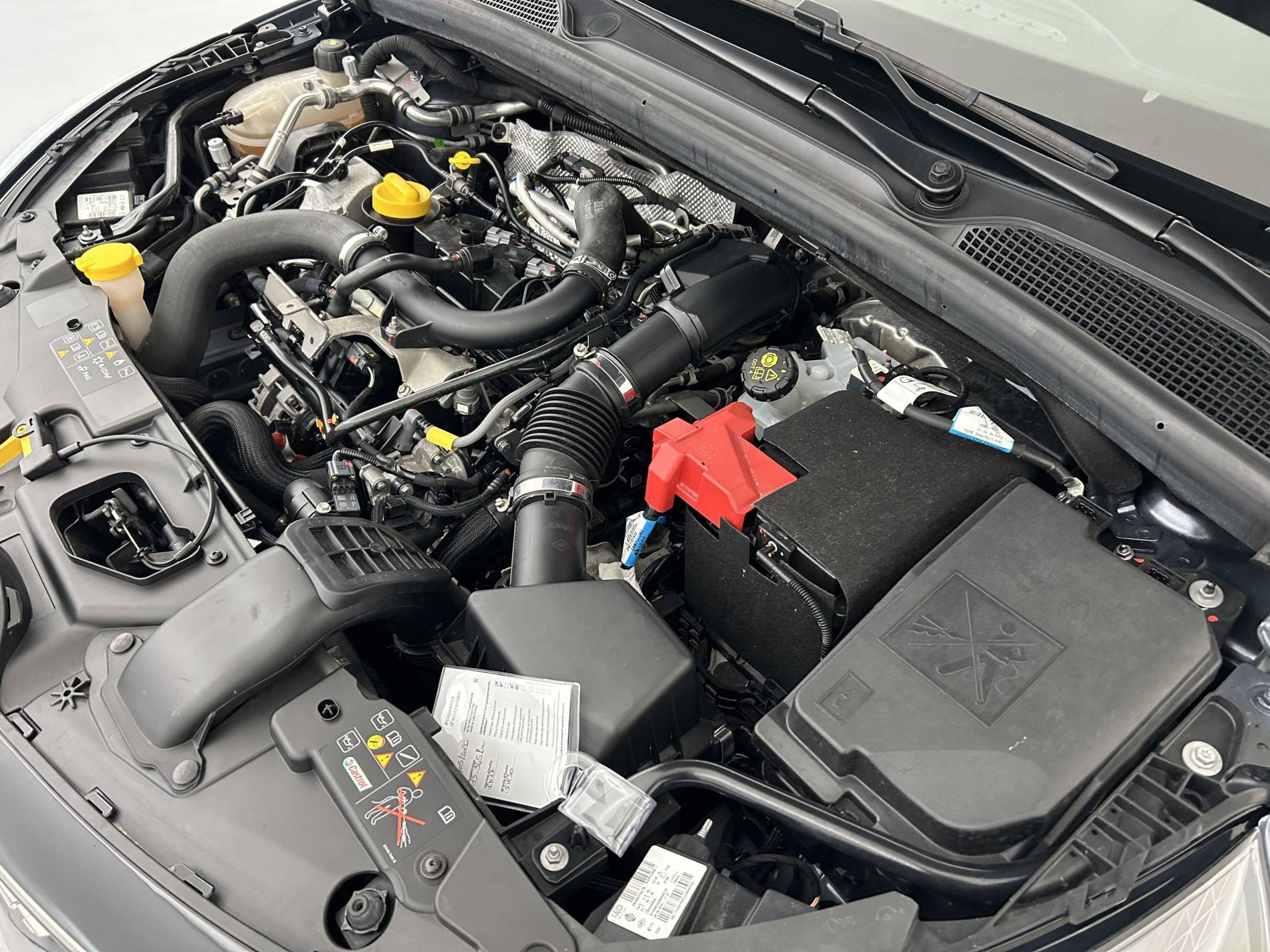 Vente en ligne Renault Clio 5 Clio TCe 90 - 21N au prix de 15 290 €