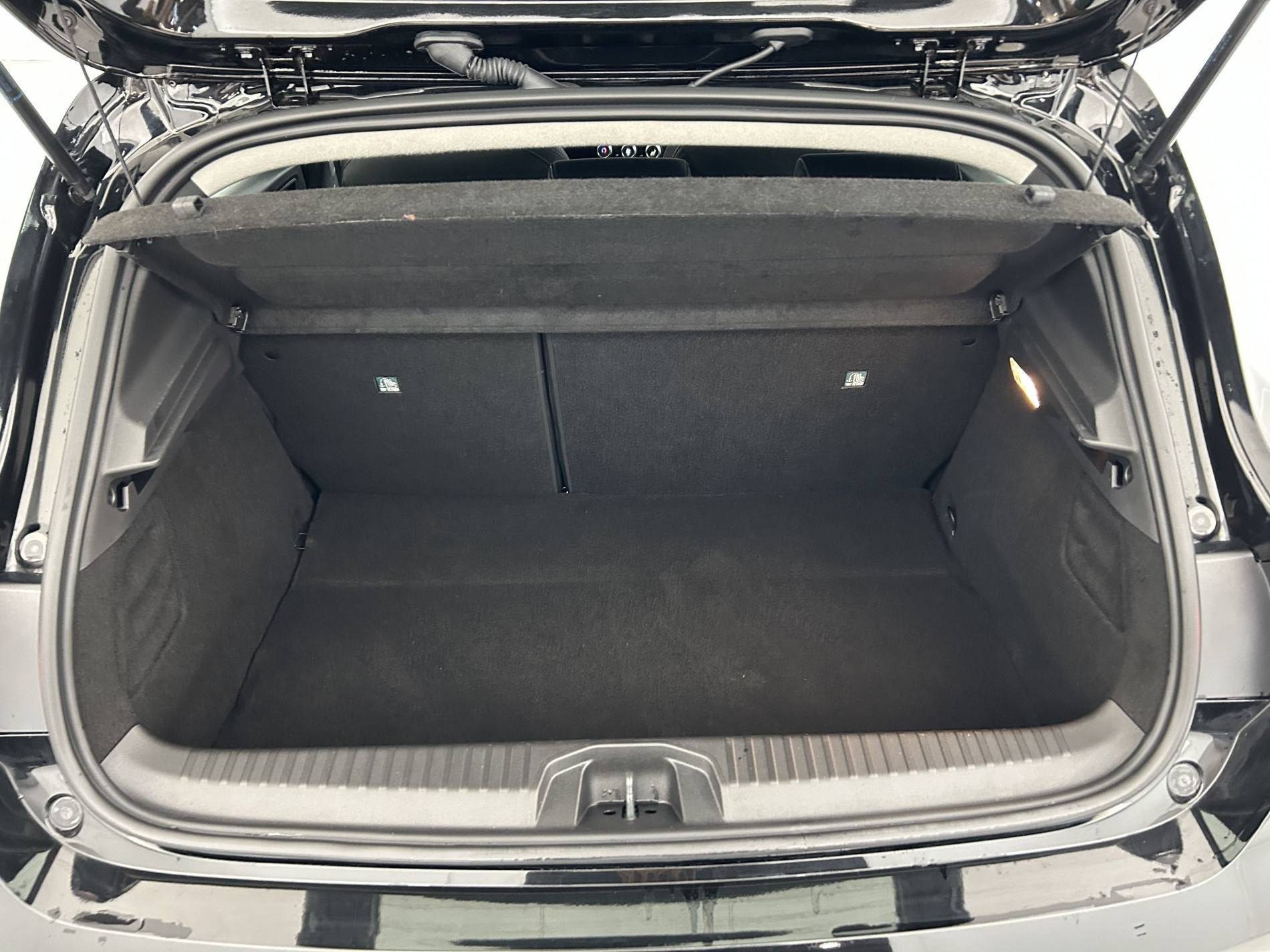 Vente en ligne Renault Clio 5 Clio E-Tech full hybrid 145 ch GSR2 au prix de 18 790 €