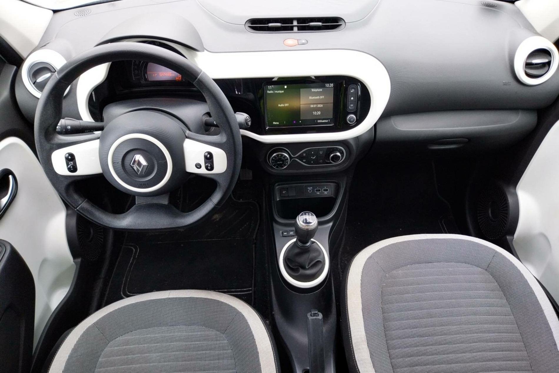 Vente en ligne Renault Twingo 3  SCe 65 - 21 au prix de 10 290 €