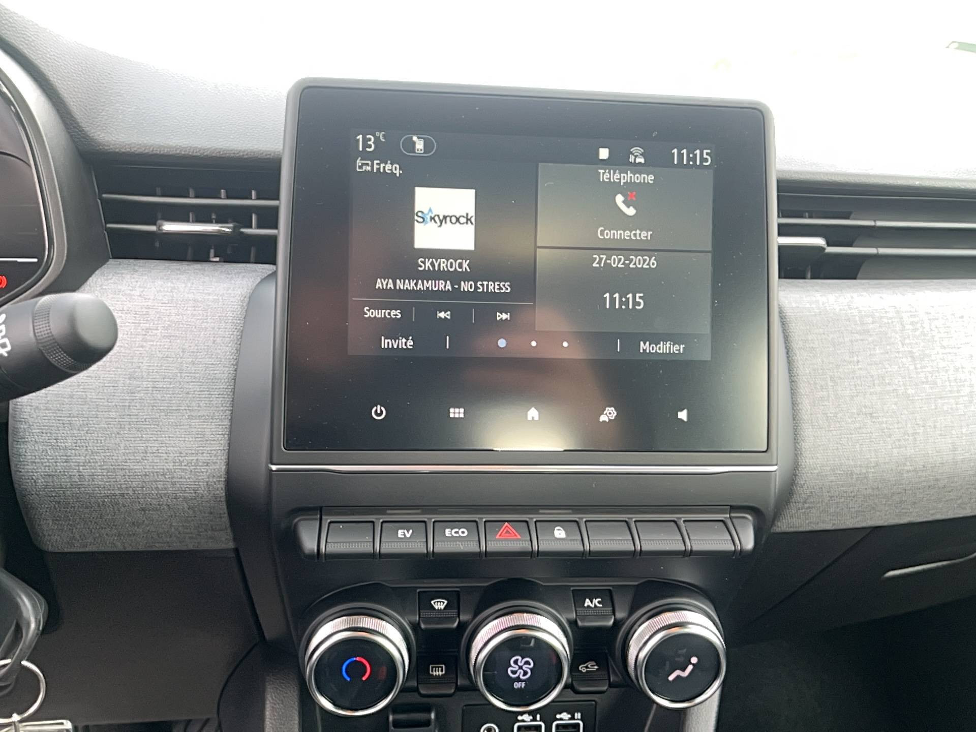 Vente en ligne Renault Clio 5 Clio E-Tech full hybrid 145 ch GSR2 au prix de 19 850 €