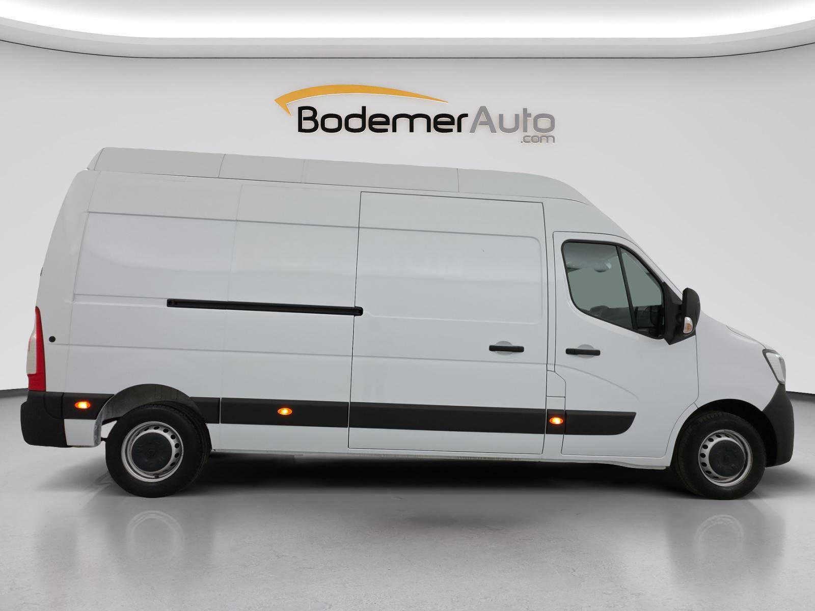 Vente en ligne Renault Master Fourgon MASTER FGN TRAC F3500 L3H3 BLUE DCI 135 au prix de 25 900 €