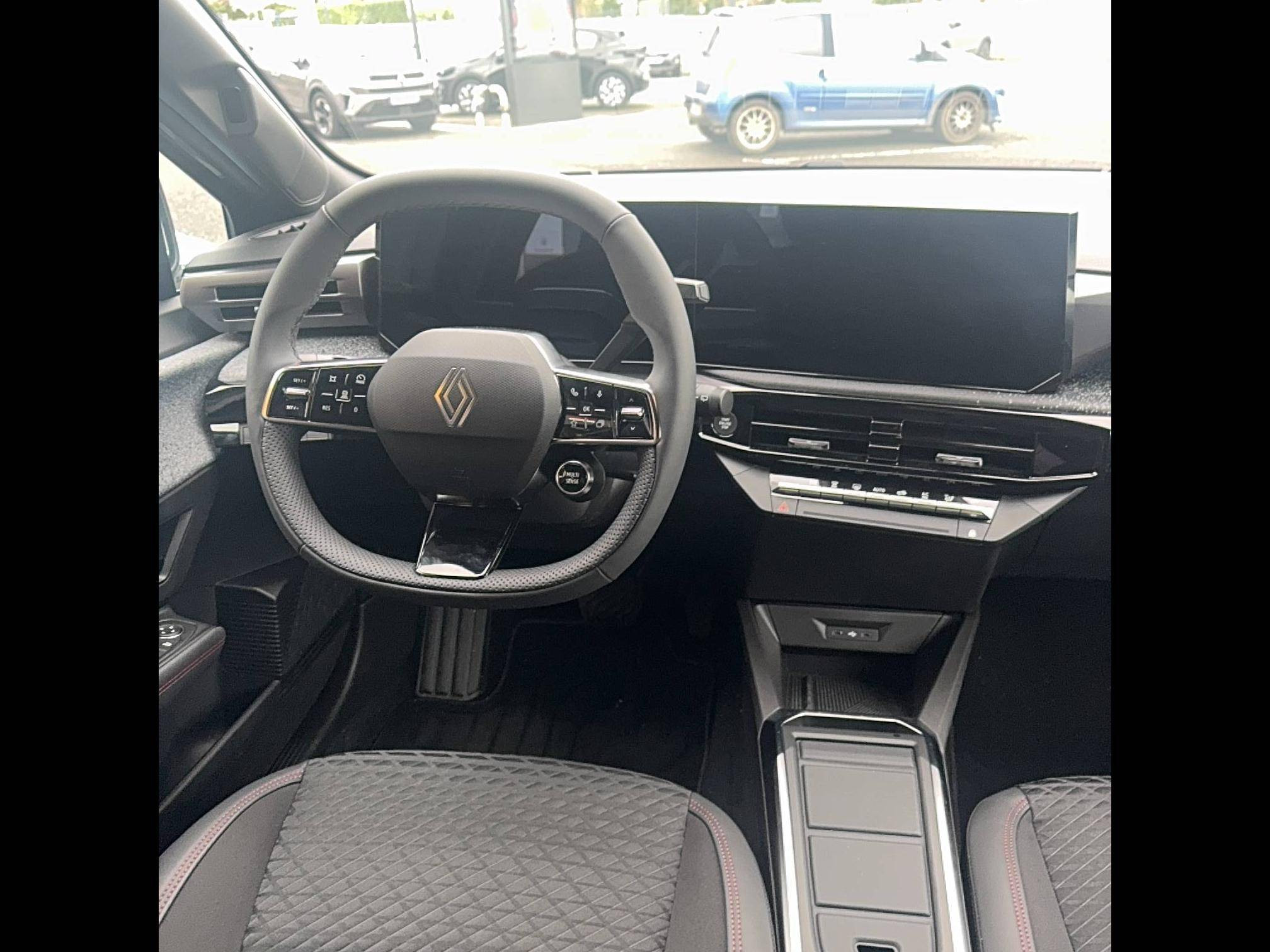 Vente en ligne Renault Clio 6 Clio E-Tech full hybrid 160 ch au prix de 27 200 €