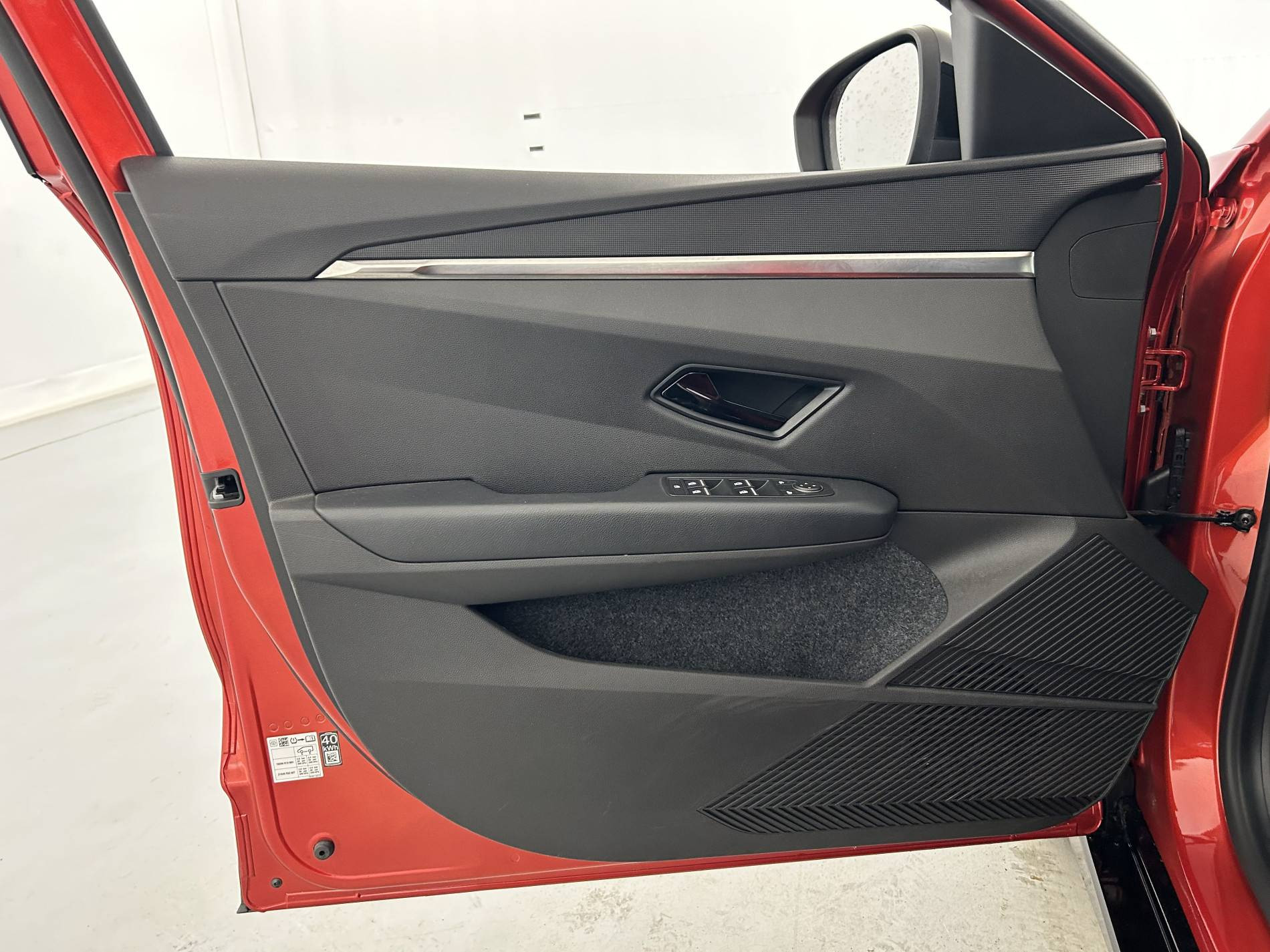 Vente en ligne Renault Megane E-Tech  EV40 130ch standard charge au prix de 18 990 €