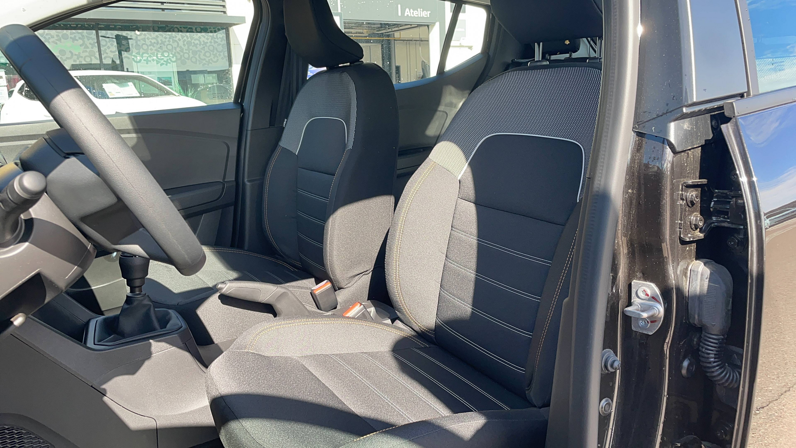 Vente en ligne Dacia Sandero  ECO-G 100 GSR2 au prix de 17 290 €
