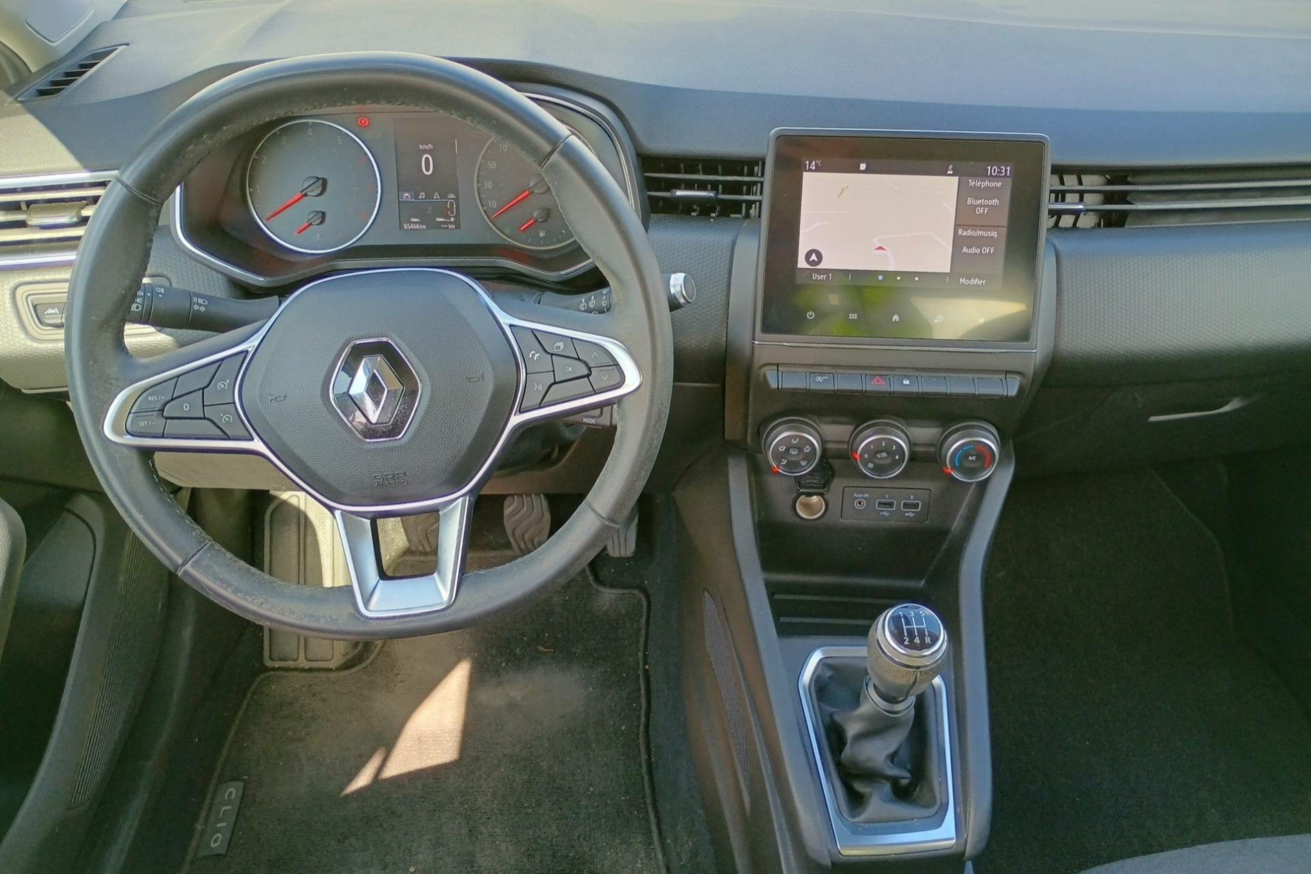 Vente en ligne Renault Clio 5 Clio SCe 75 au prix de 11 990 €