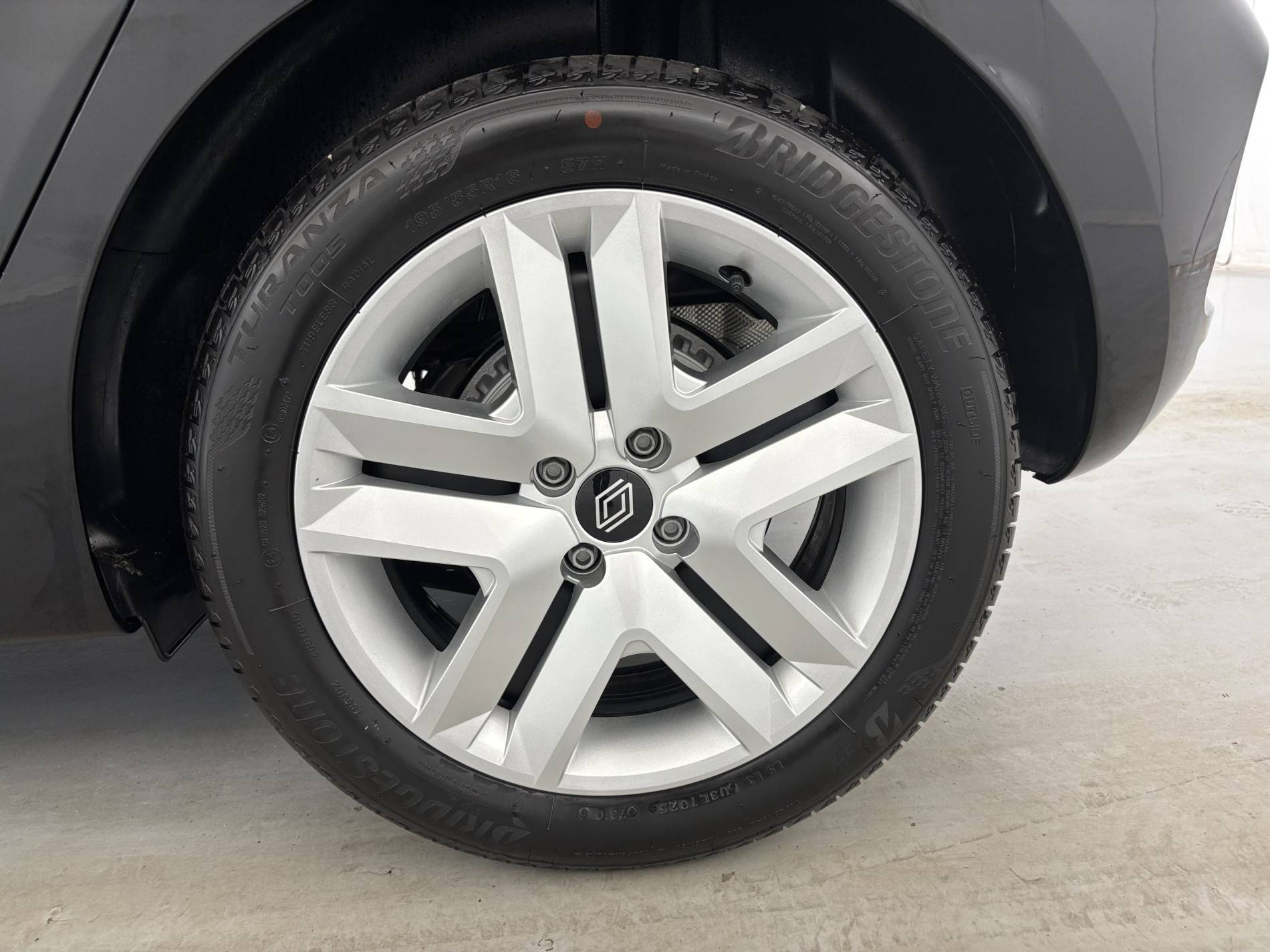Vente en ligne Renault Clio 5 Clio Blue dCi 100 ch GSR2 au prix de 17 990 €