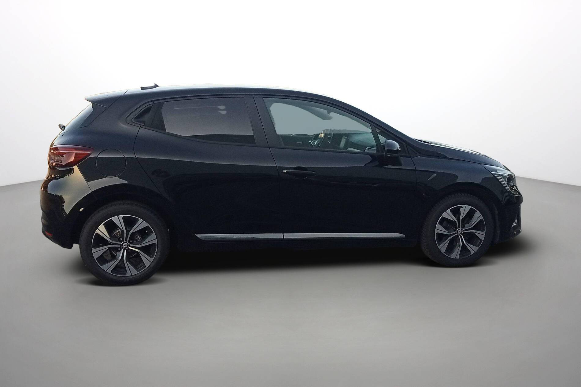 Vente en ligne Renault Clio 5 Clio TCe 100 GPL au prix de 13 700 €