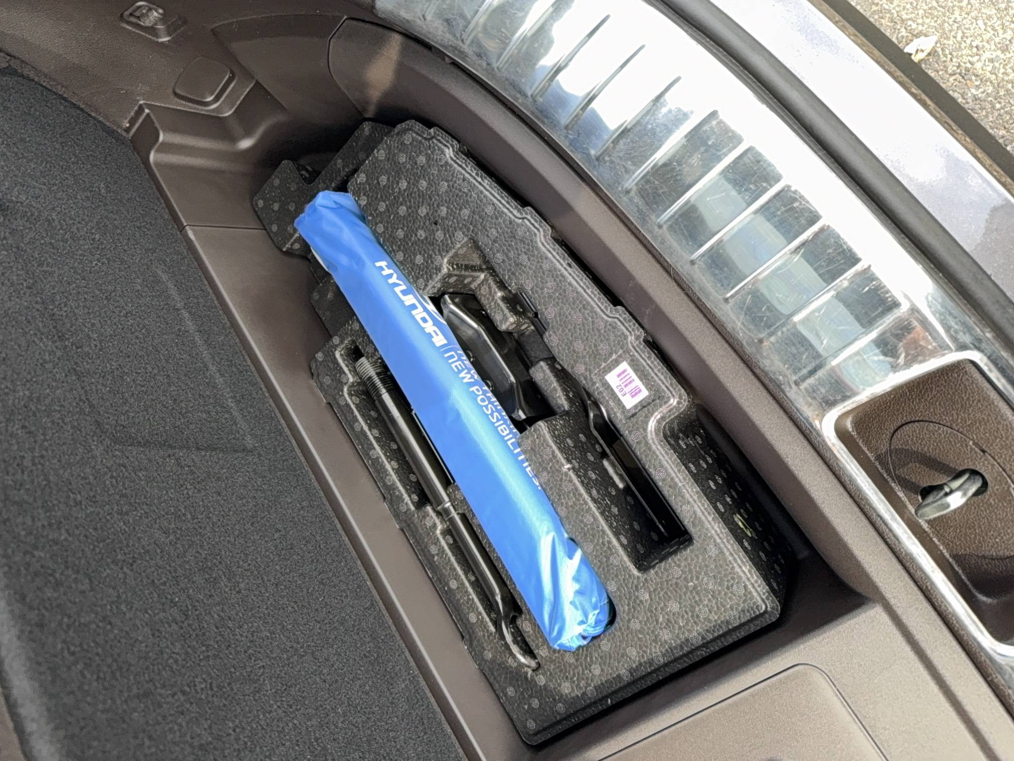 Vente en ligne Hyundai Santa Fe  1.6 T-GDi Hybrid 230 BVA6 au prix de 29 990 €