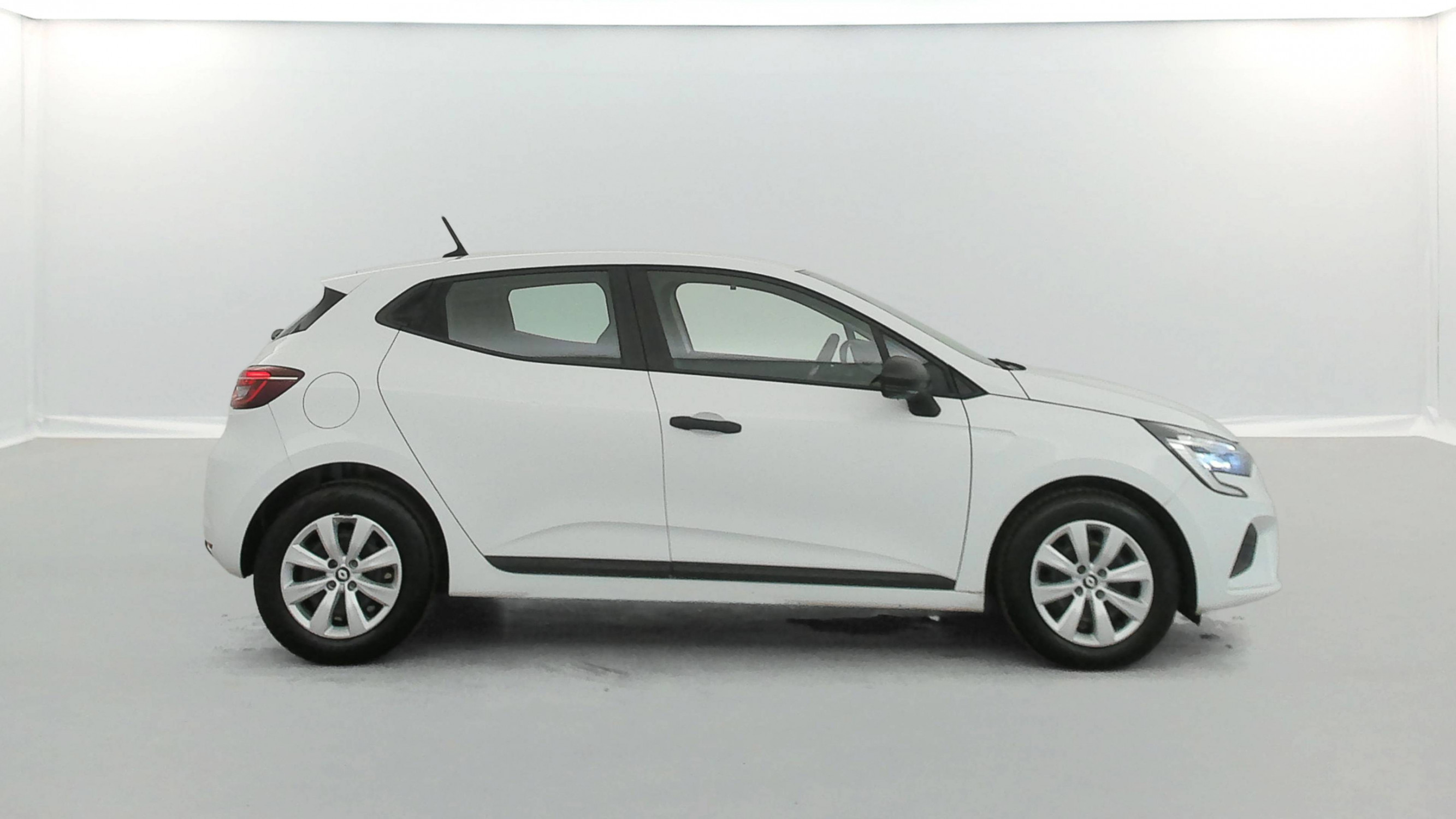 Vente en ligne Renault Clio 5 Clio SCe 65 au prix de 12 490 €