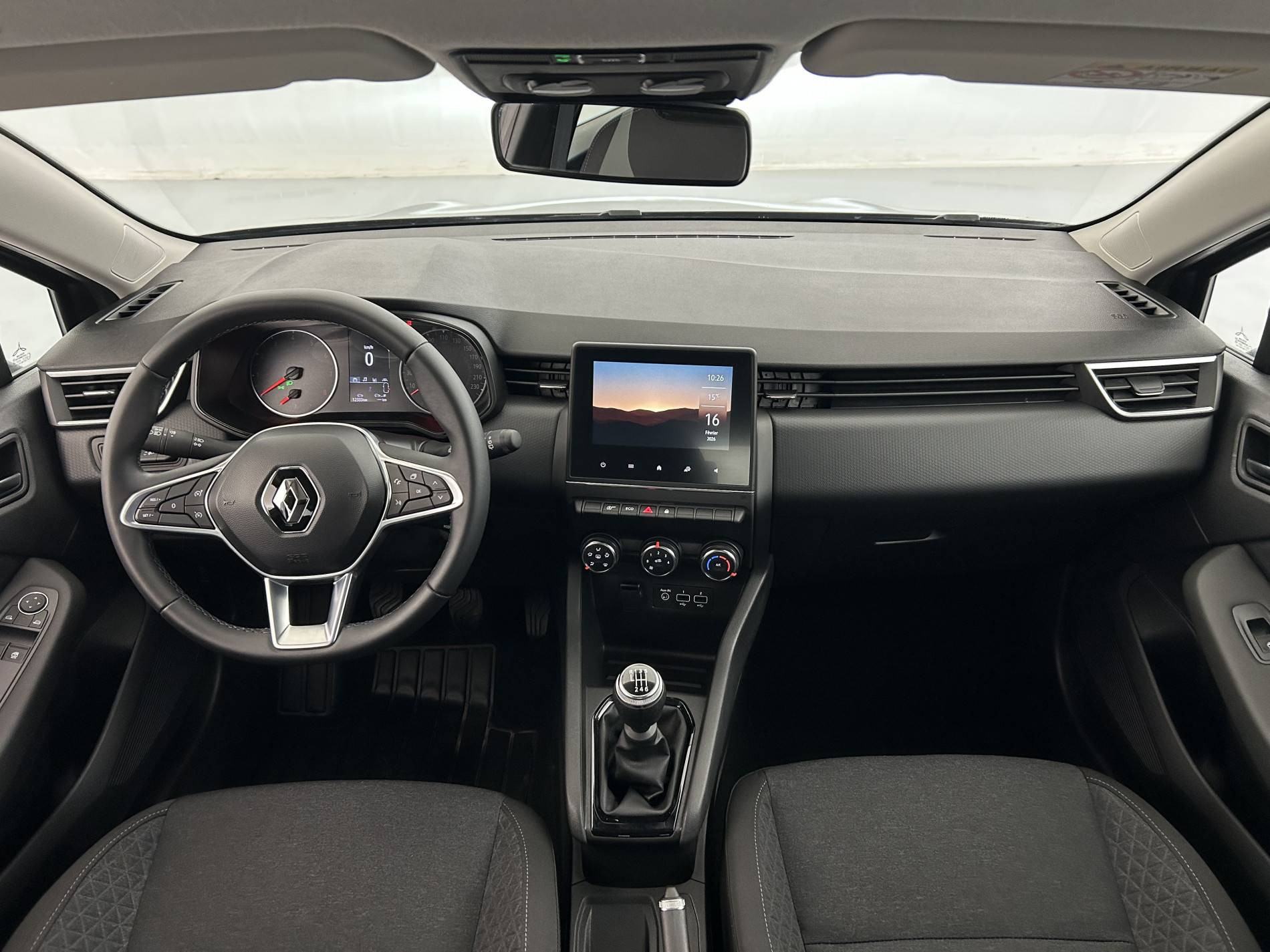 Vente en ligne Renault Clio 5 Clio TCe 90 au prix de 15 290 €