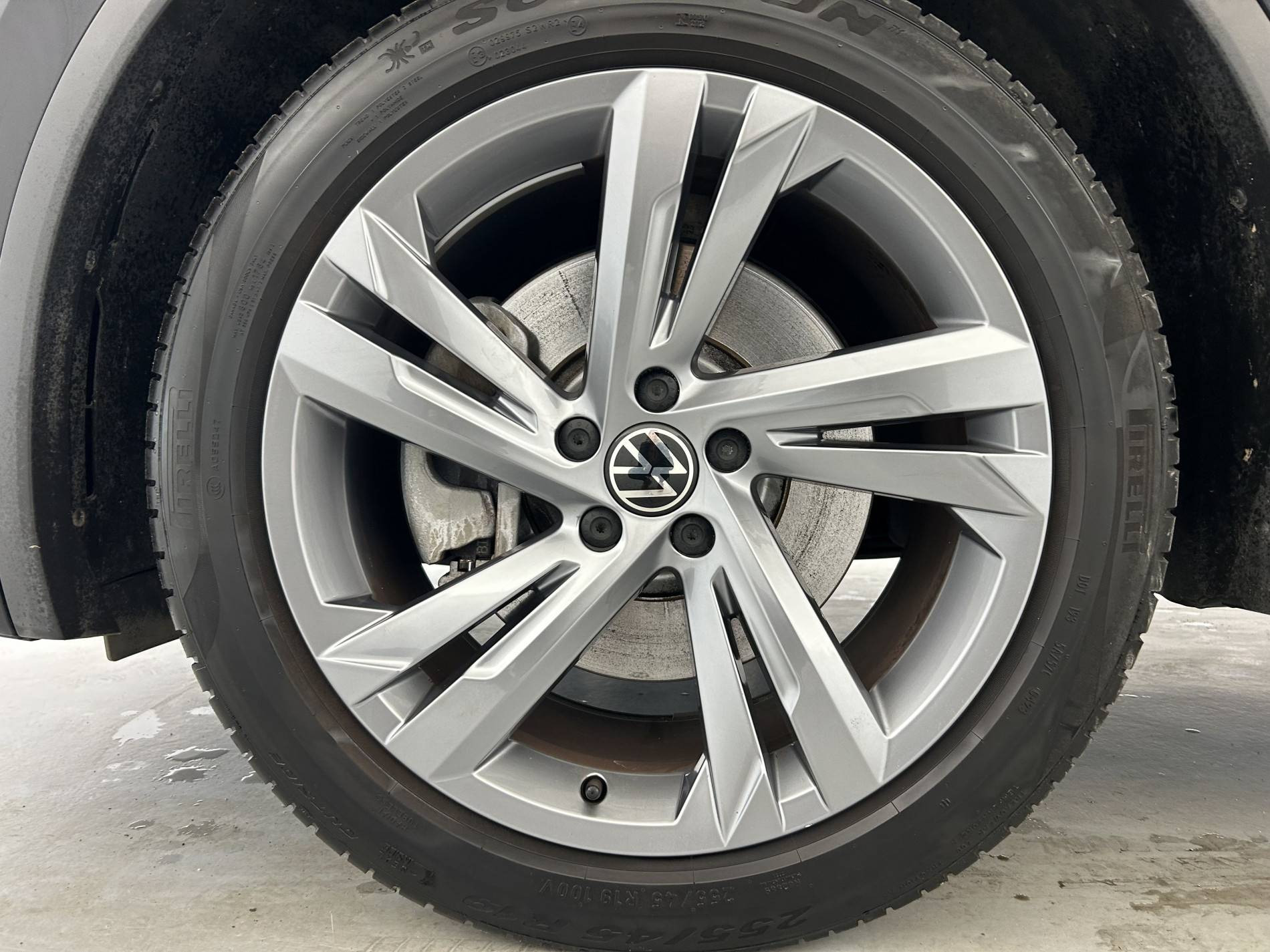 Vente en ligne Volkswagen Tiguan  1.4 eHybrid 245ch DSG6 au prix de 35 990 €