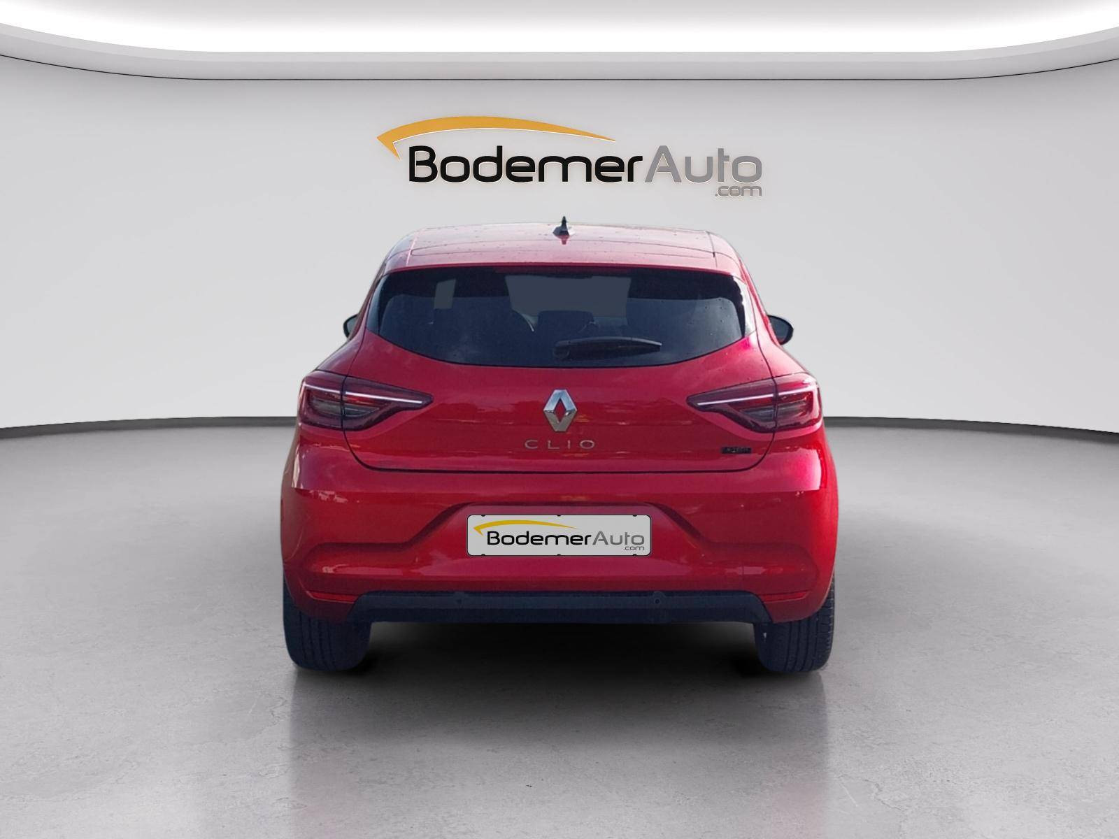 Vente en ligne Renault Clio 5 Clio E-Tech full hybrid 145 au prix de 17 990 €