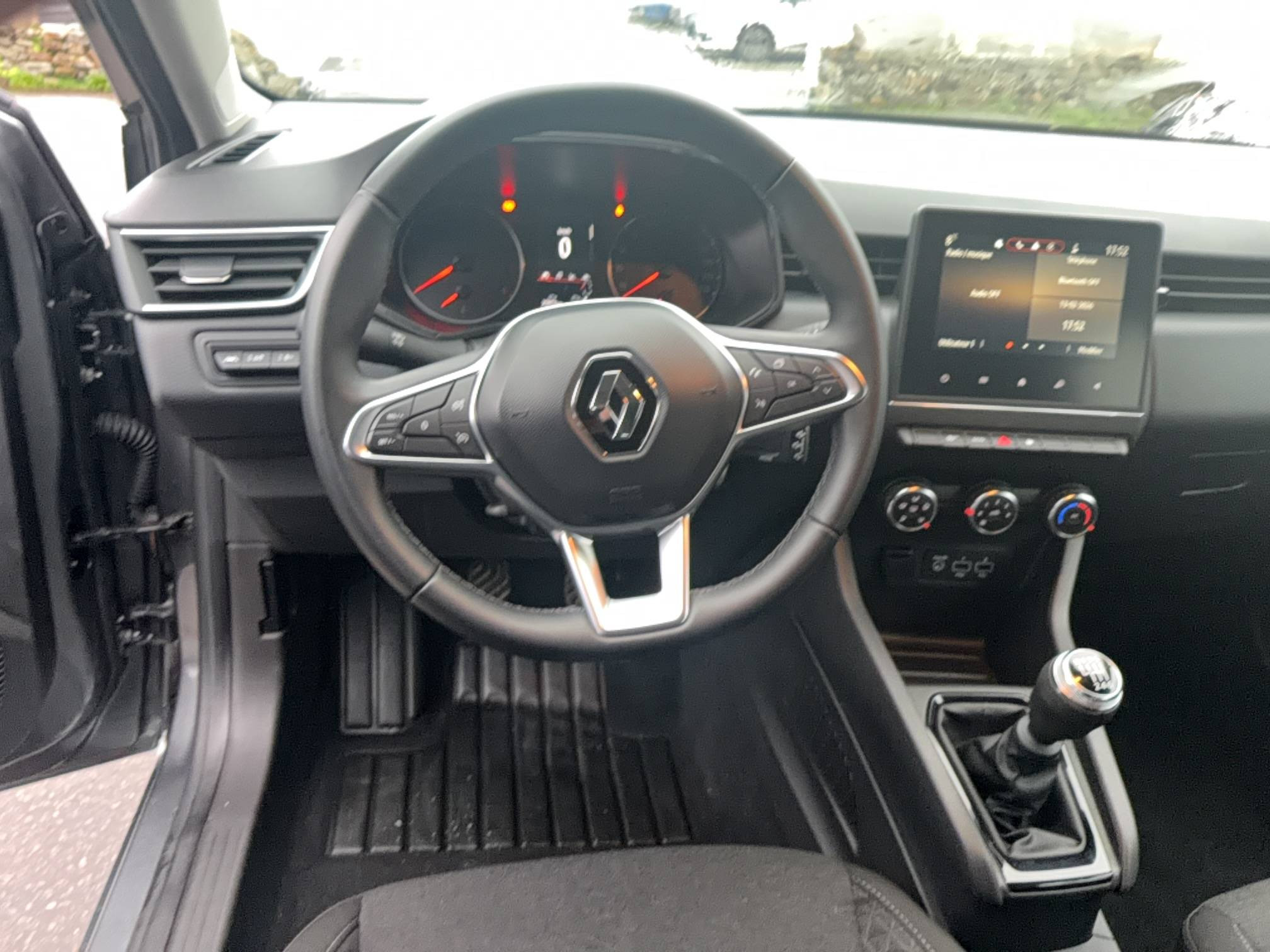 Vente en ligne Renault Clio 5 Clio TCe 90 au prix de 14 790 €