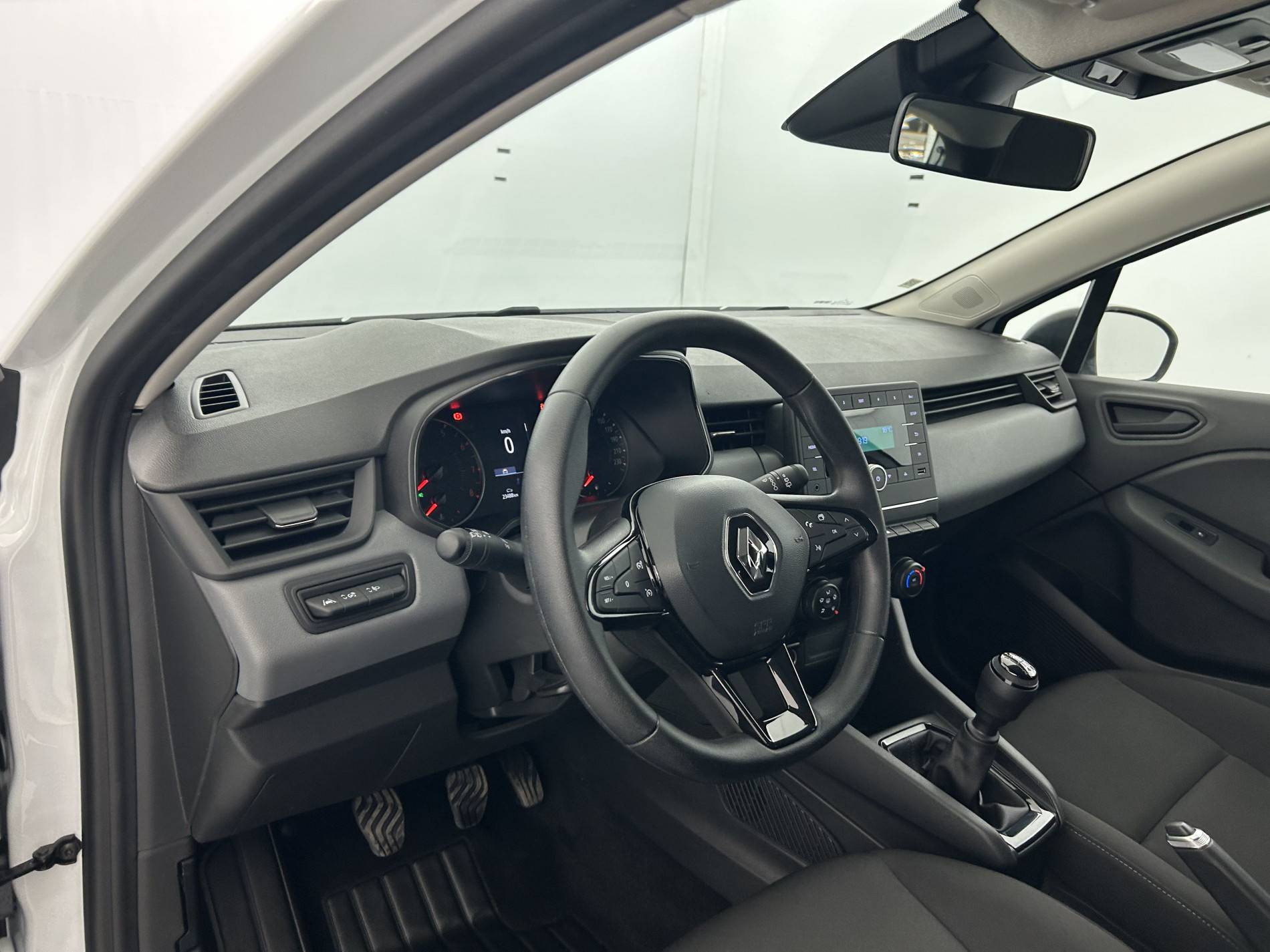 Vente en ligne Renault Clio 5 Clio SCe 65 au prix de 12 990 €