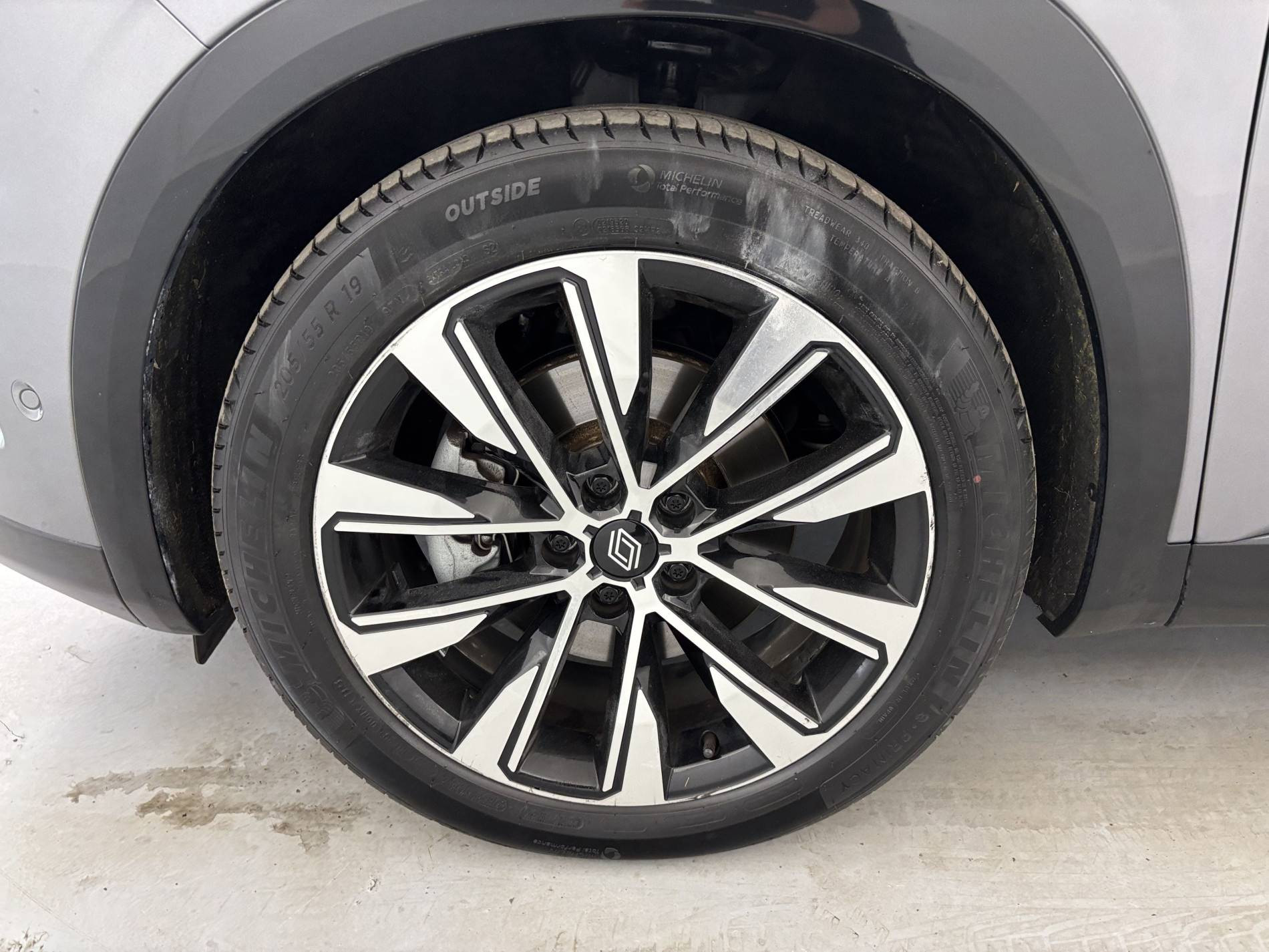 Vente en ligne Renault Austral  E-Tech hybrid 200 au prix de 27 490 €
