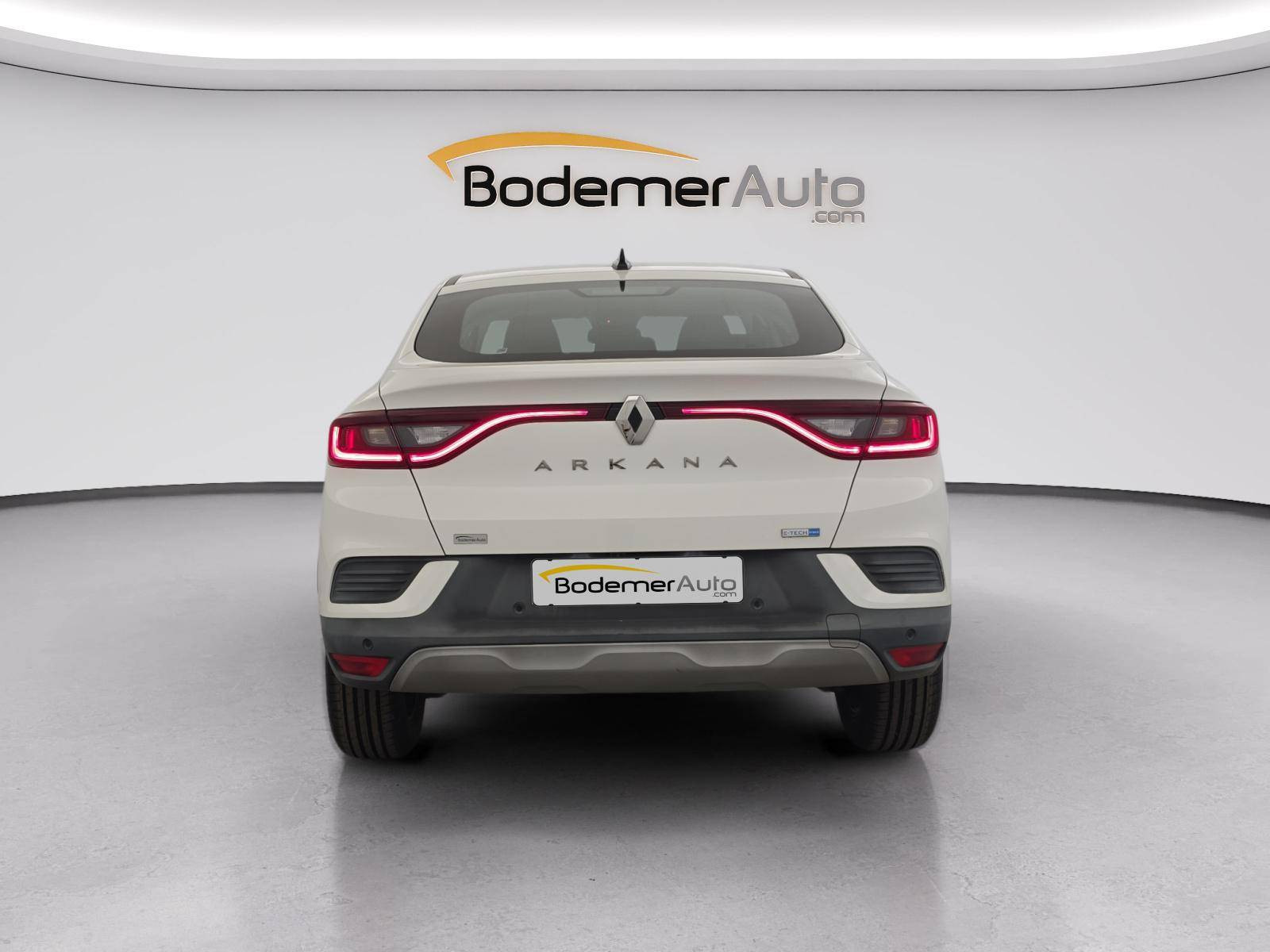 Vente en ligne Renault Arkana  E-Tech 145 au prix de 18 490 €