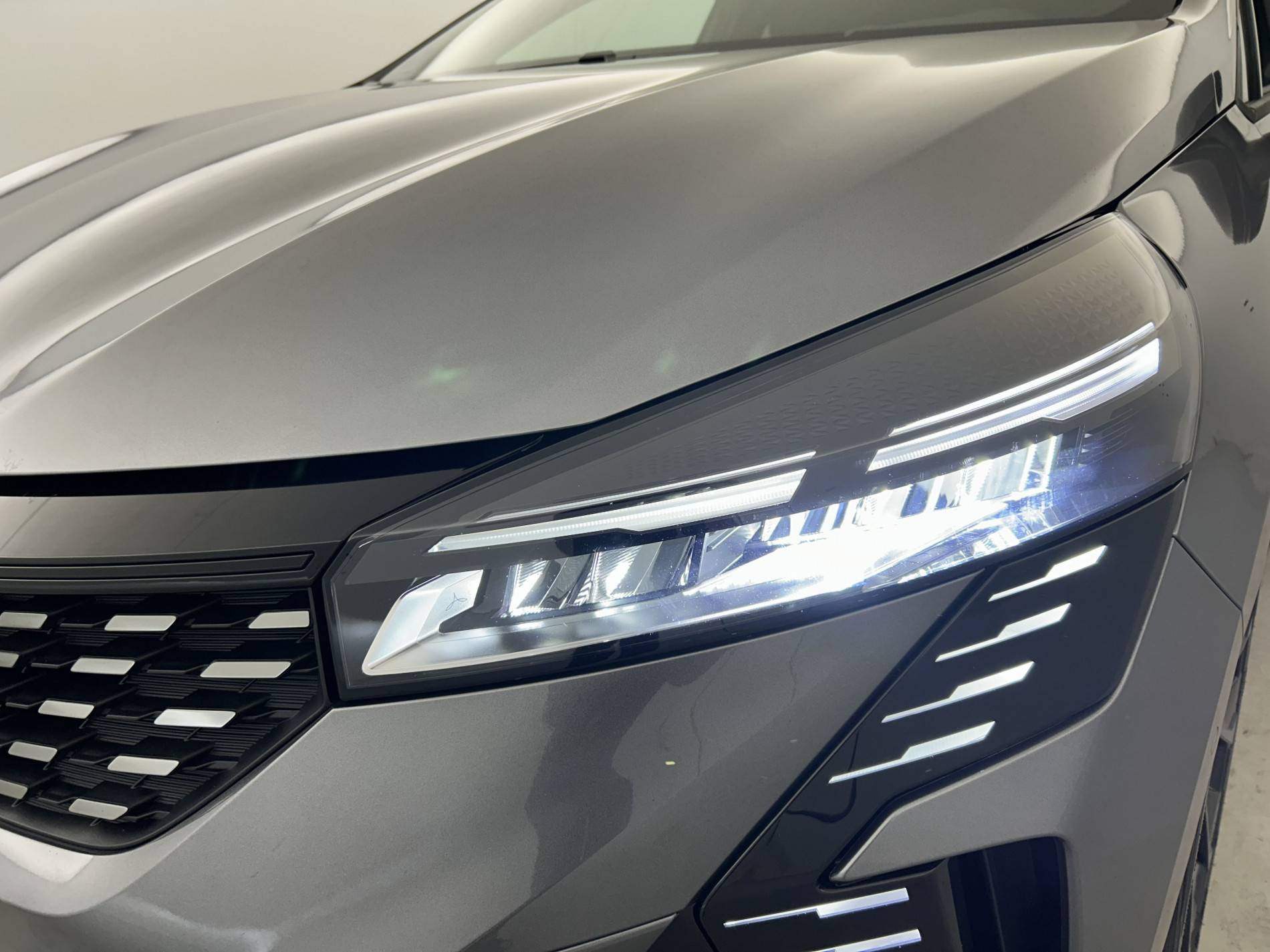 Vente en ligne Renault Clio 5 Clio E-Tech full hybrid 145 ch GSR2 au prix de 22 990 €