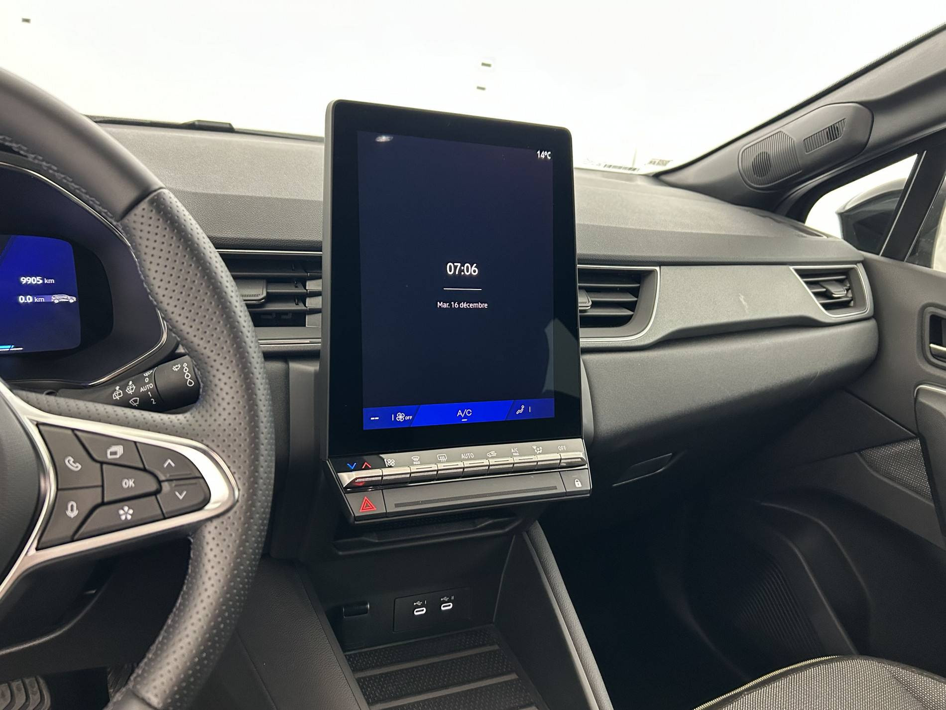 Vente en ligne Renault Symbioz  E-Tech full hybrid 145 au prix de 28 990 €