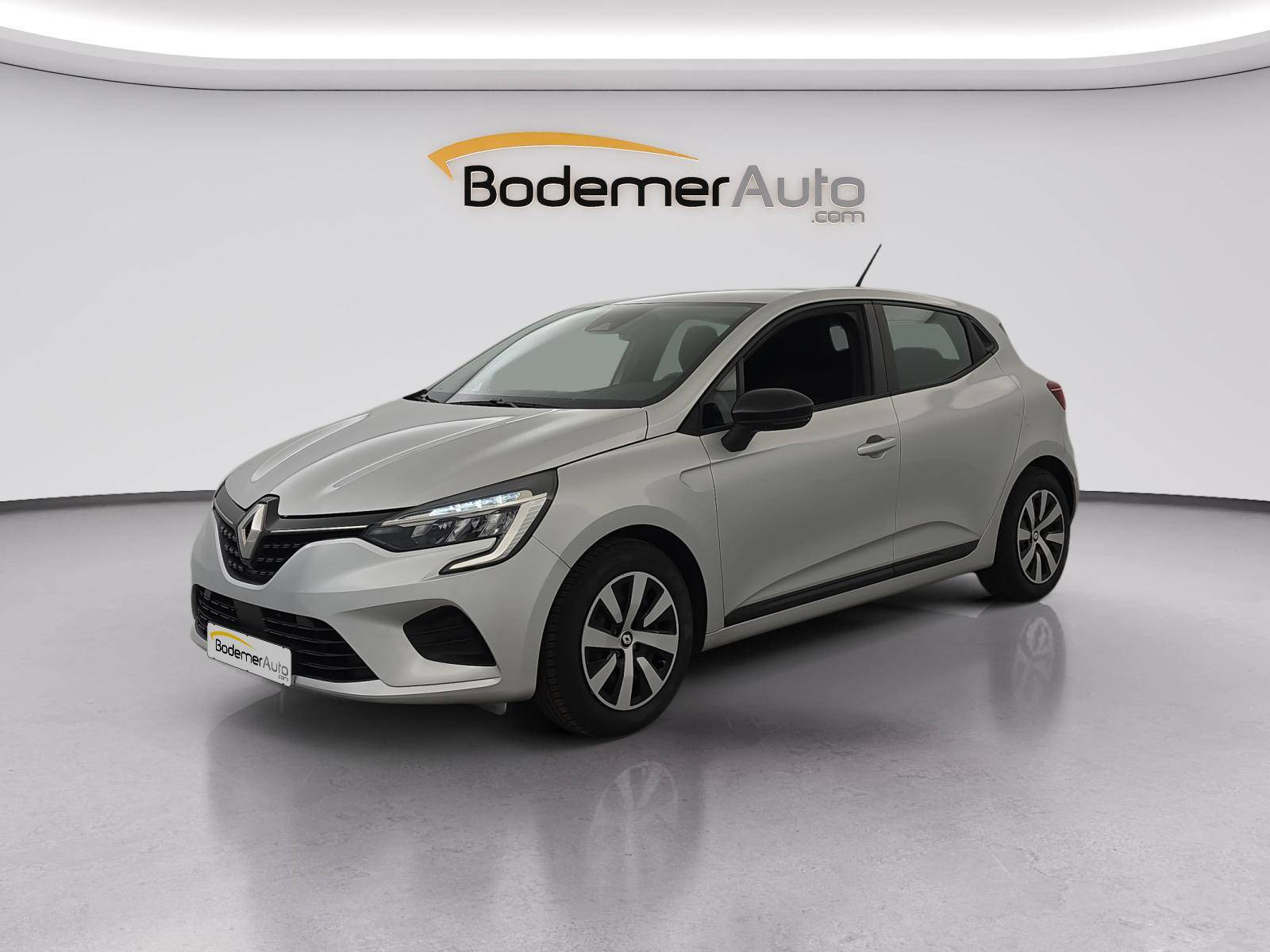 Renault Clio 5 Clio E-Tech full hybrid 145 occasion de 2023 en vente à Saint-Brieuc