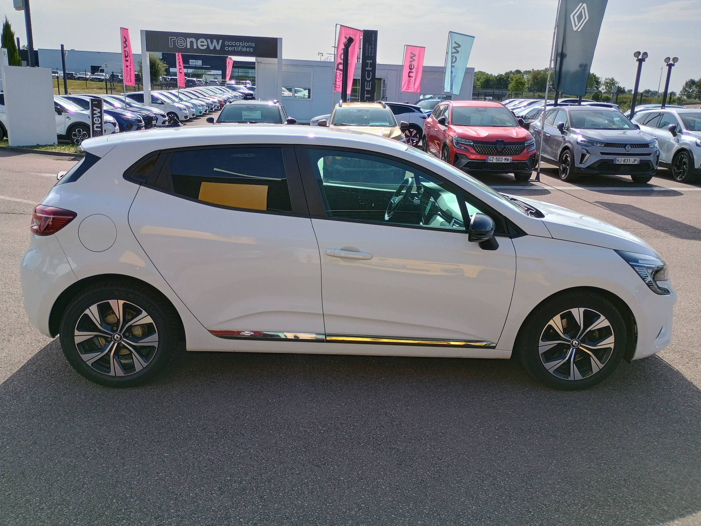 Vente en ligne Renault Clio 5 Clio Blue dCi 100 au prix de 13 991 €