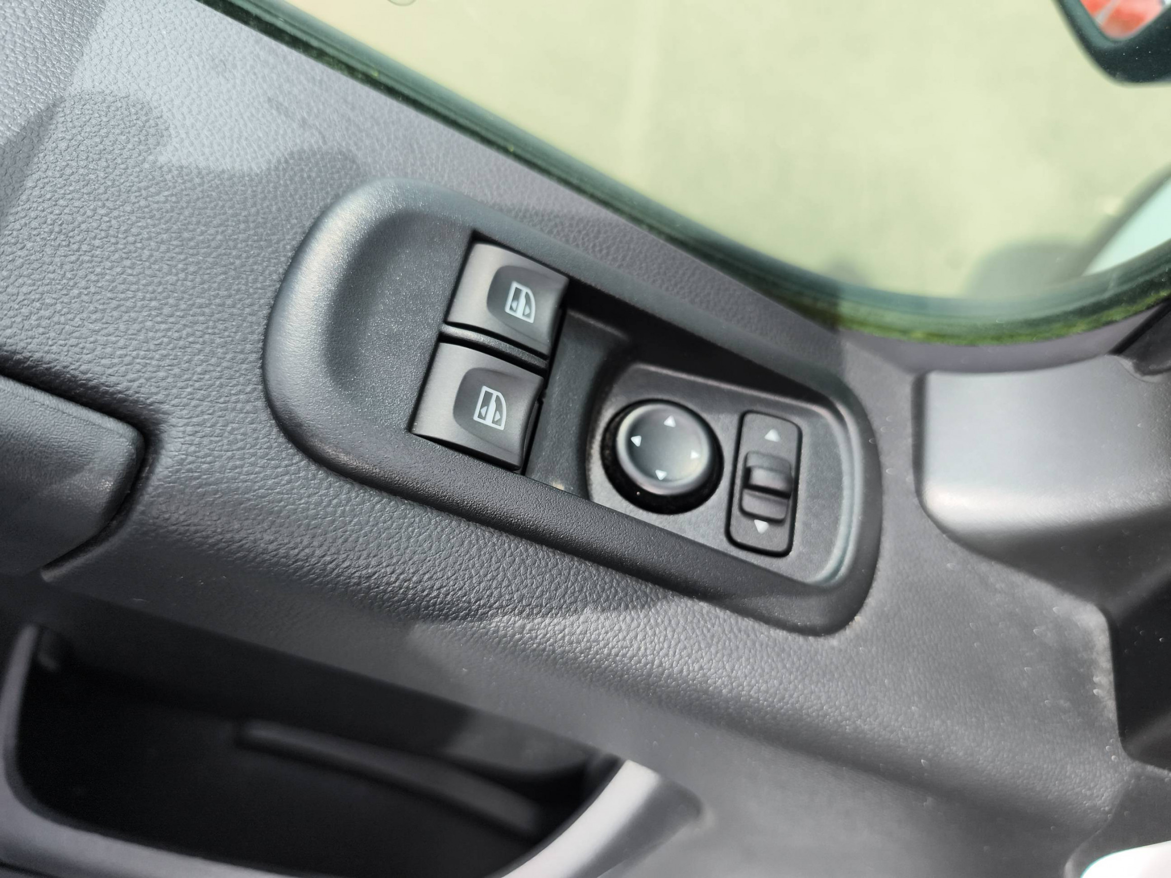 Vente en ligne Renault Master Fourgon MASTER FGN TRAC F3500 L2H2 BLUE DCI 135 au prix de 24 990 €