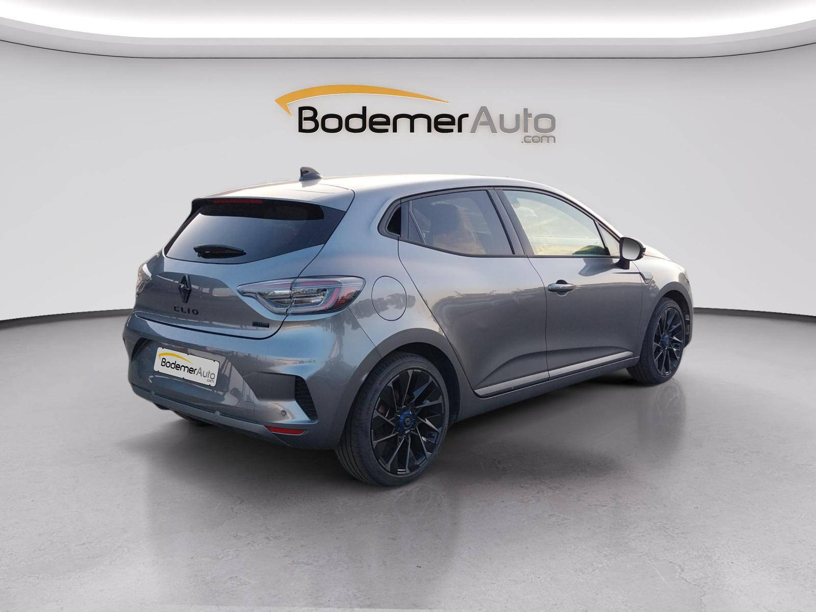 Vente en ligne Renault Clio 5 Clio E-Tech full hybrid 145 ch GSR2 au prix de 21 990 €