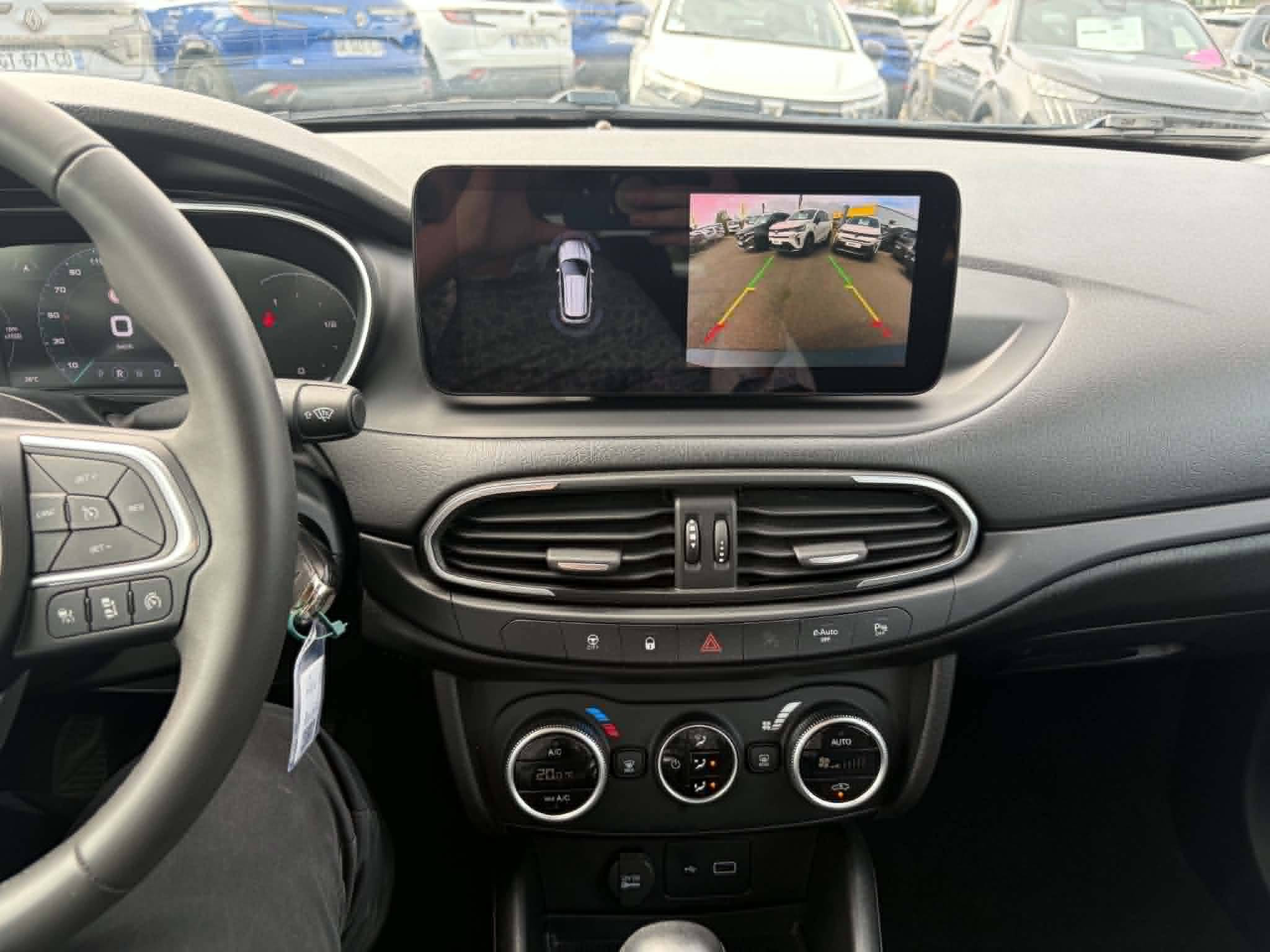 Vente en ligne Fiat Tipo SW Tipo SW 1.5 Firefly Turbo 130 ch S&S DCT7 Hybrid au prix de 14 890 €